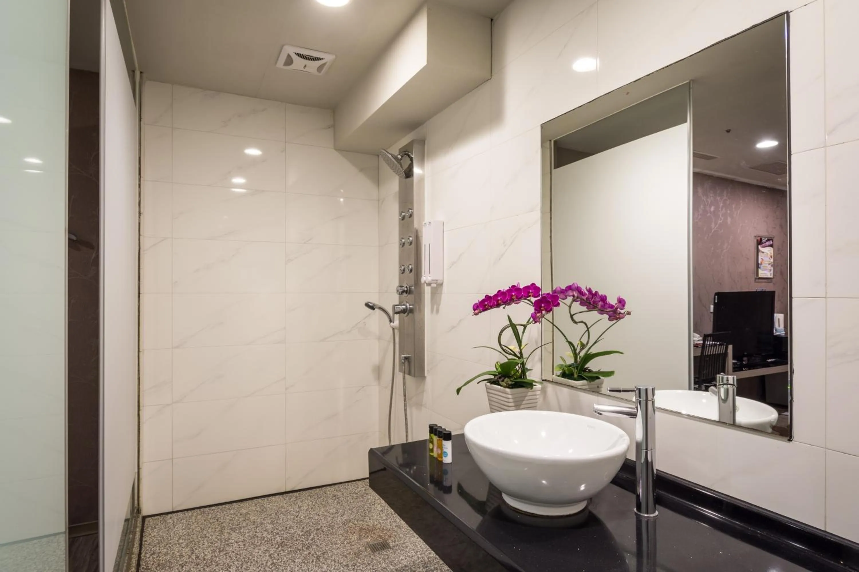 慶城商旅Urbanone Hotel