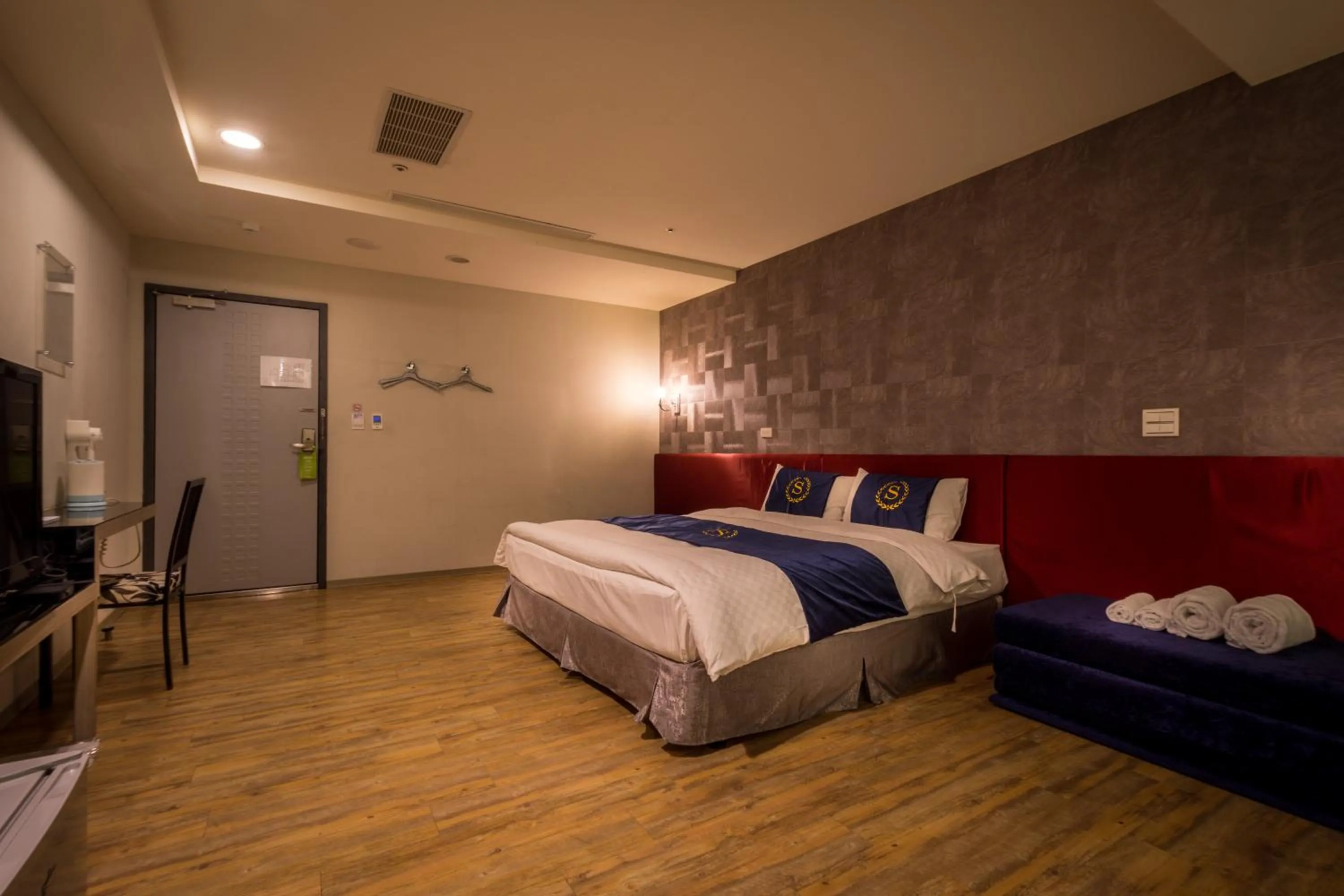 慶城商旅Urbanone Hotel