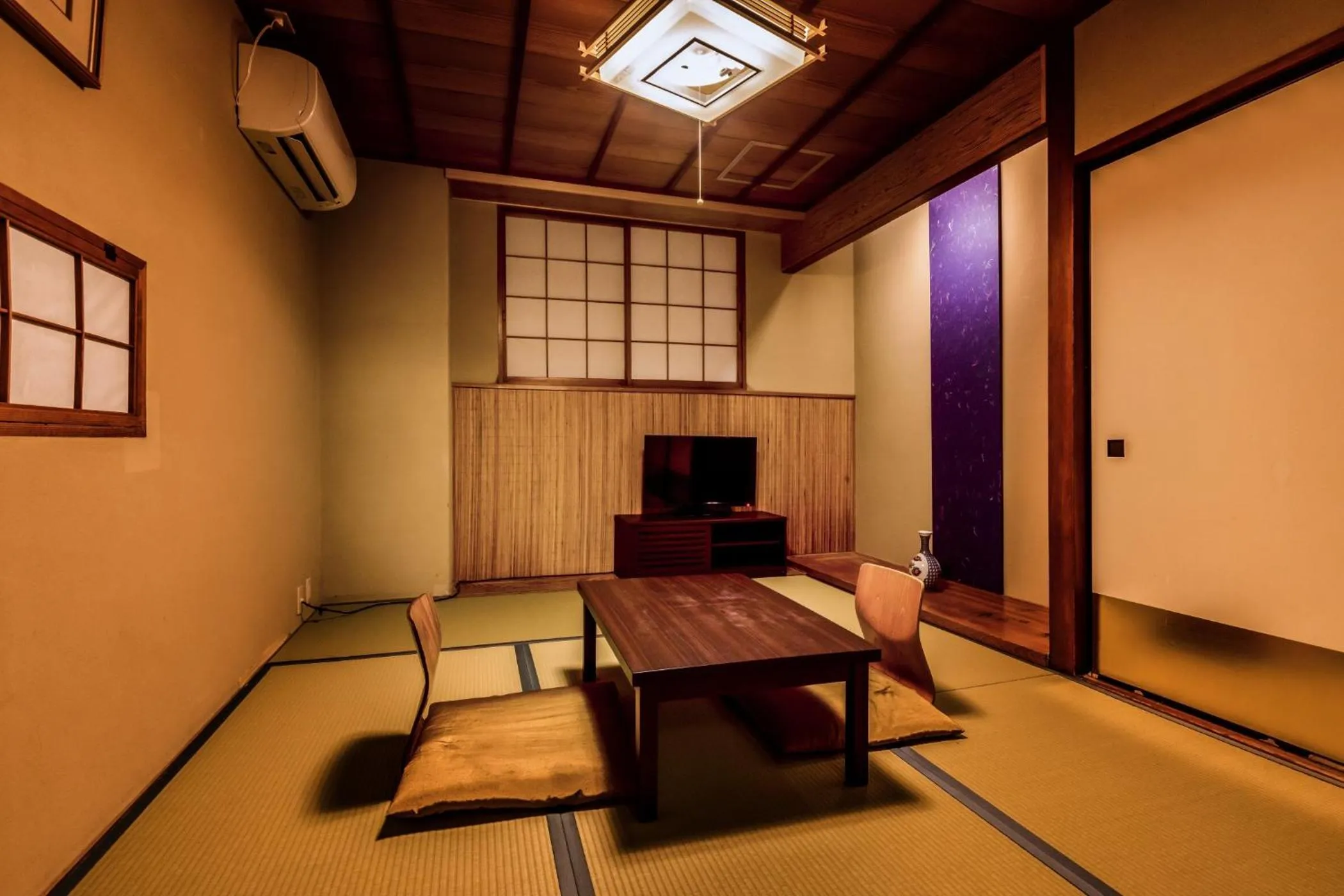 Photo of the whole room in Ooedo Onsen Monogatari Premium Shirahama Saichoraku