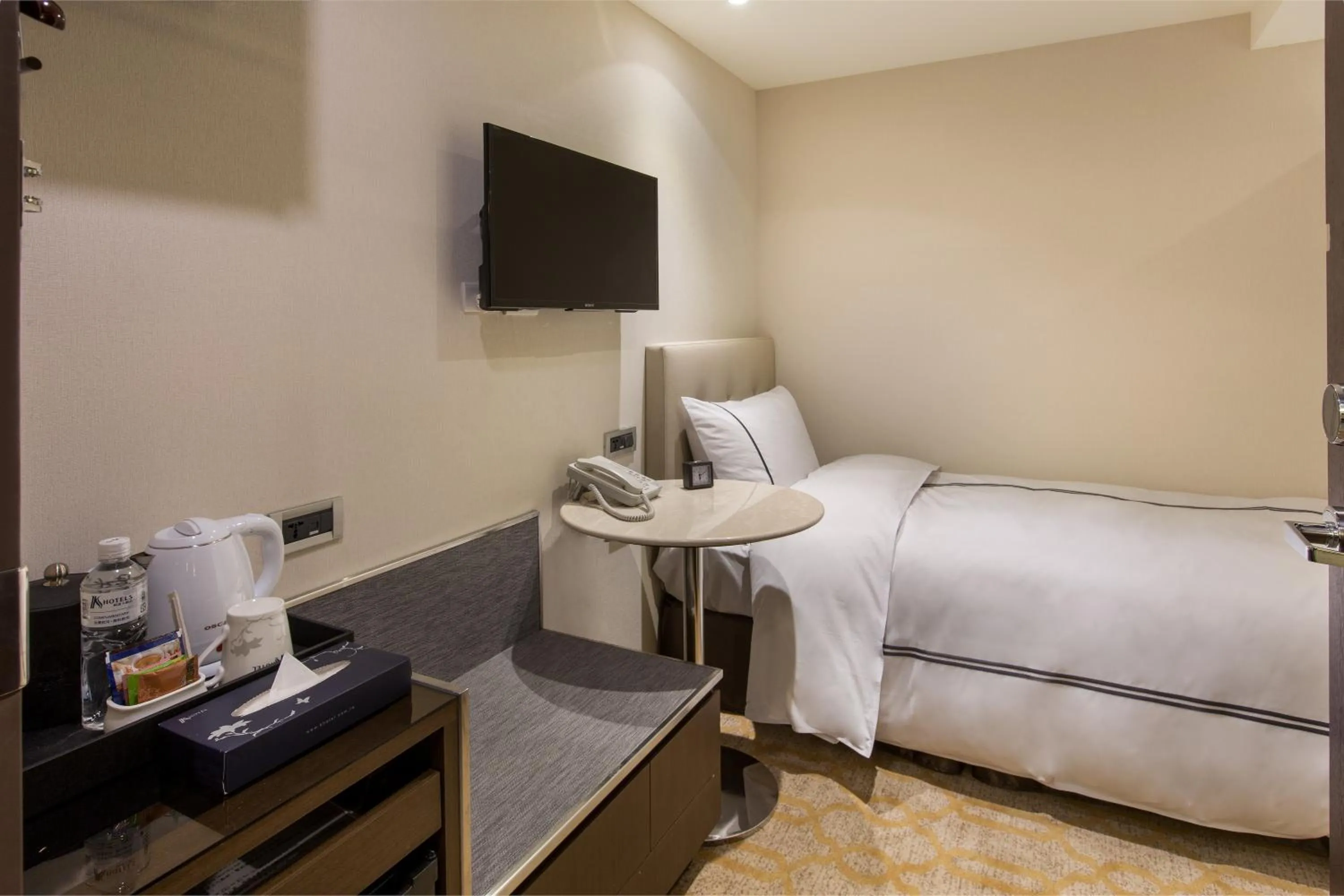 Bed in K Hotel Tianjin