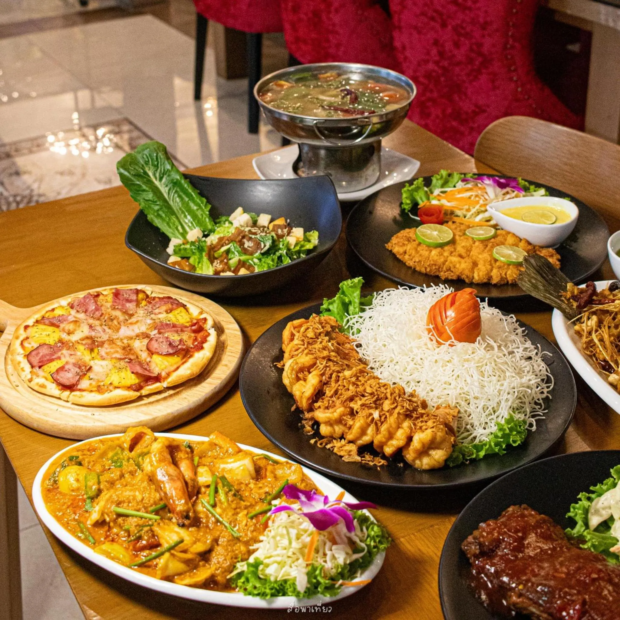 Restaurant/places to eat in Pongsakorn Boutique Resort