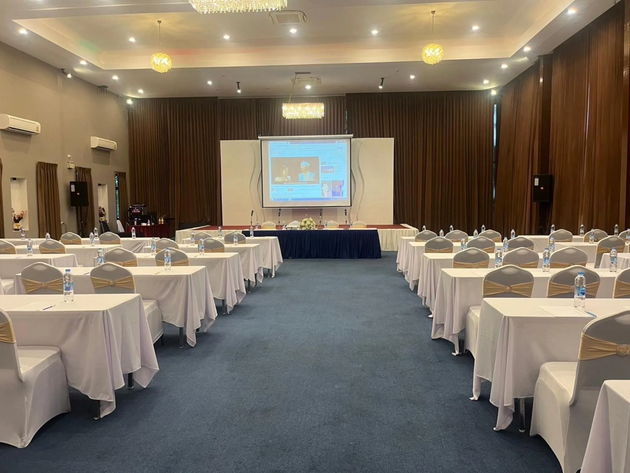 Meeting/conference room in Pongsakorn Boutique Resort