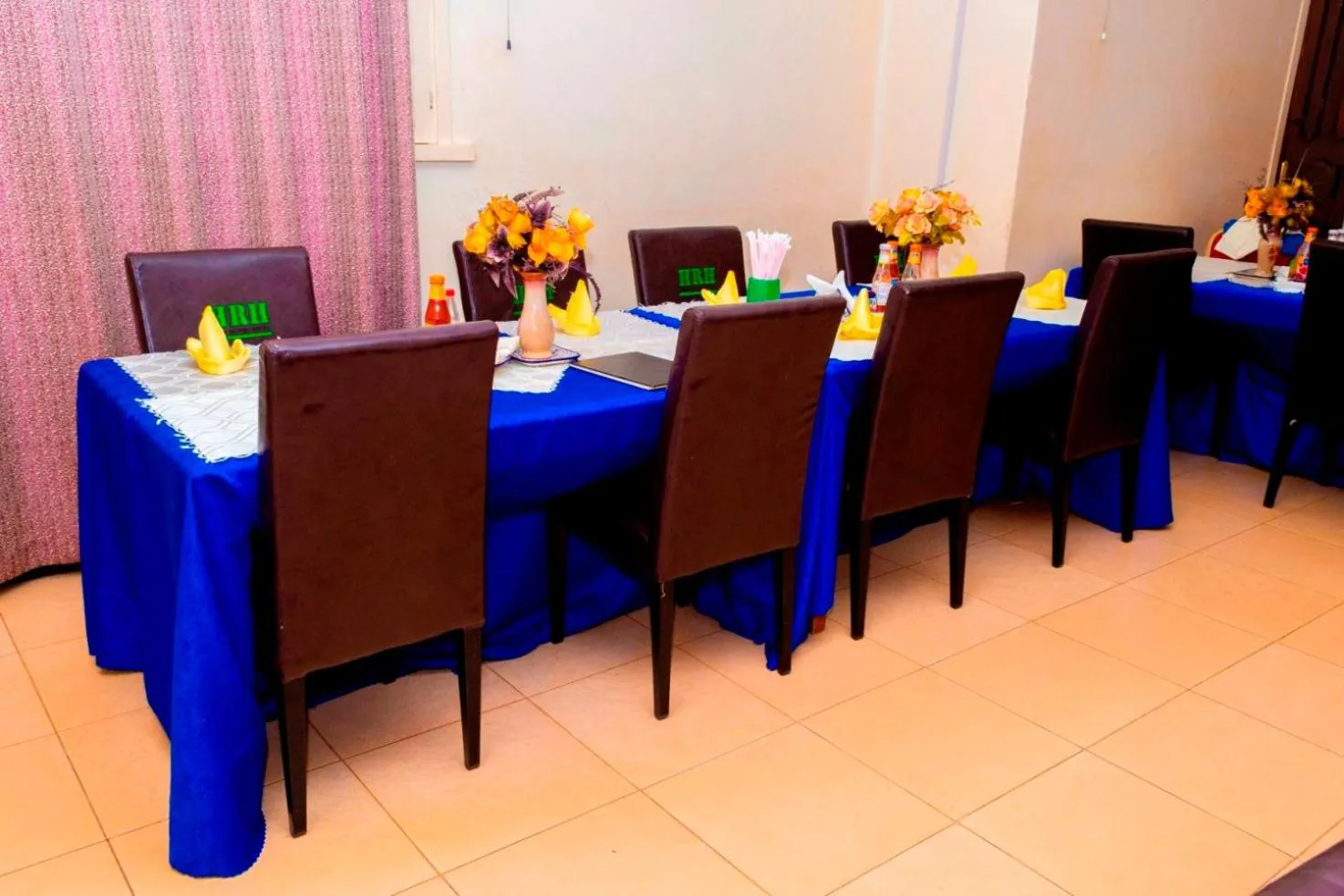 Restaurant/places to eat in Kijungu Hill Hotel Hoima