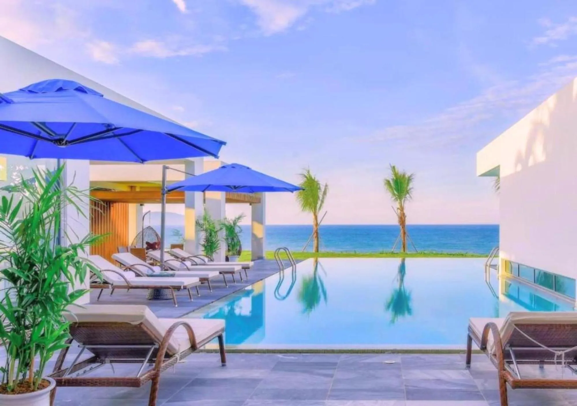 Day in Luxury Dana Beach Resort & Spa