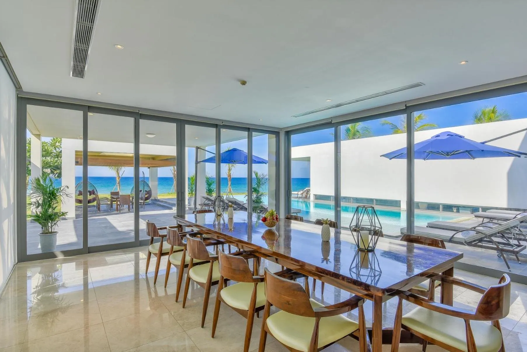 Dining area in Luxury Dana Beach Resort & Spa
