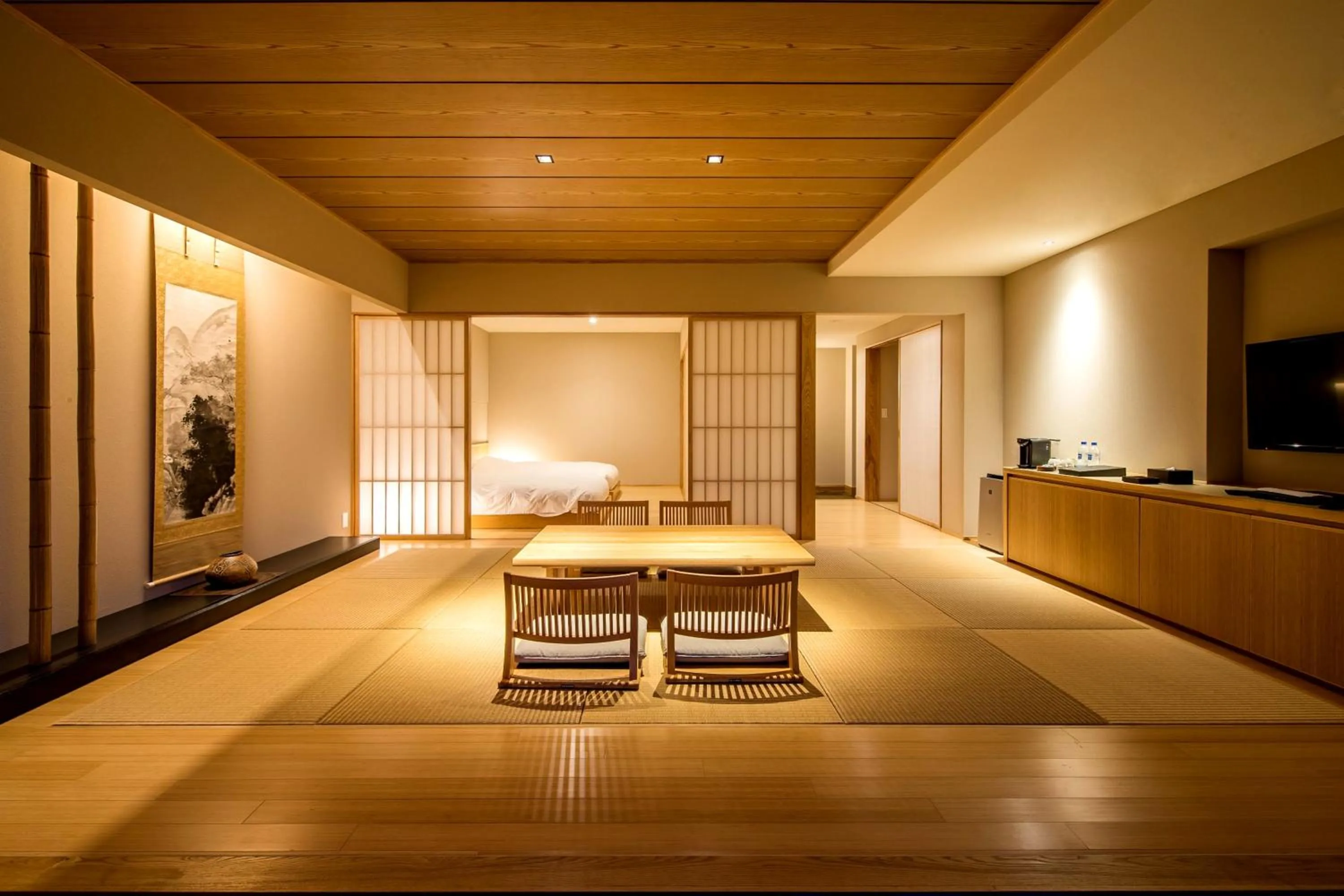 Photo of the whole room in Umino Ryotei Okinawa Nakamasou