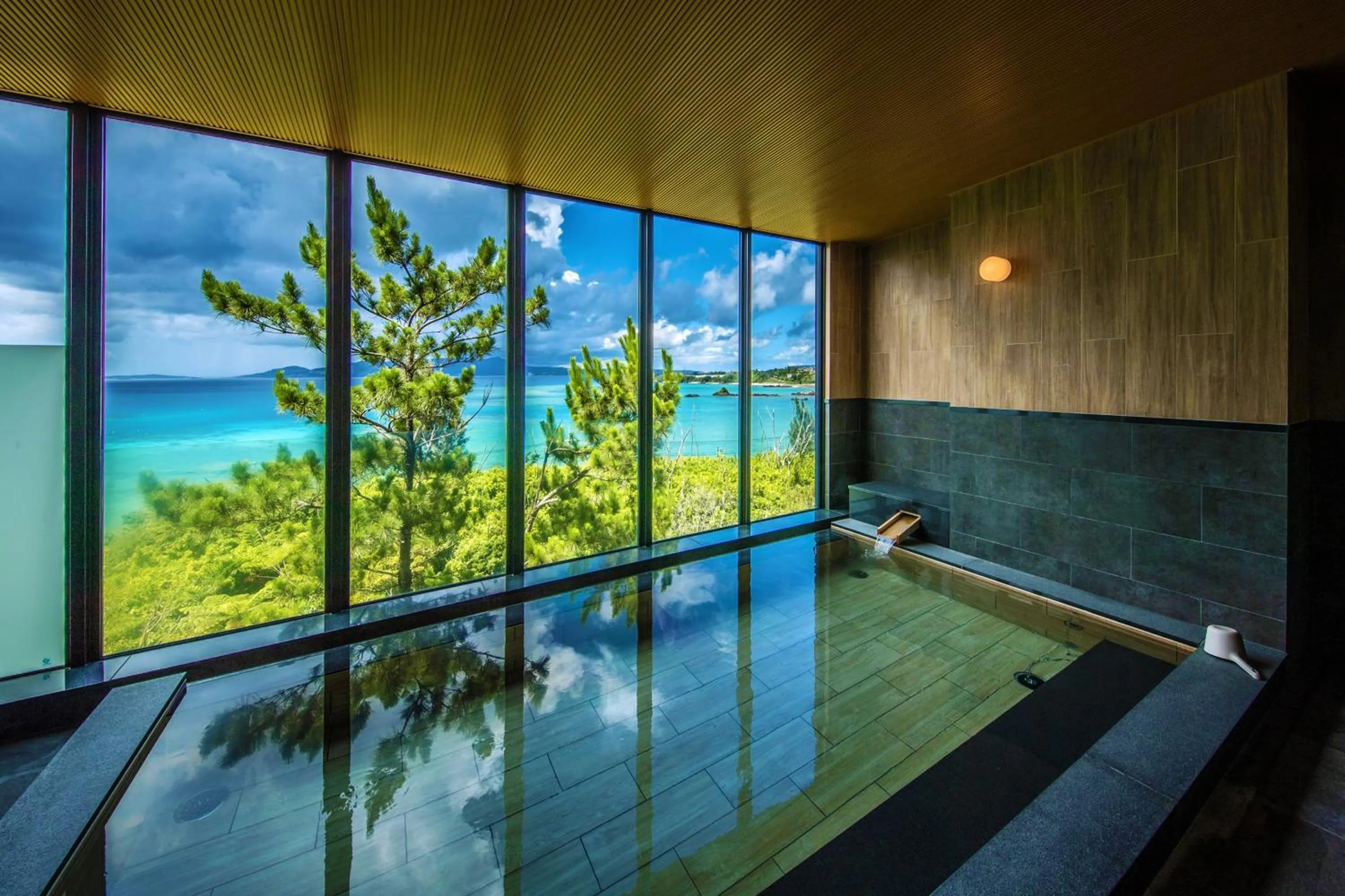 Public Bath in Umino Ryotei Okinawa Nakamasou