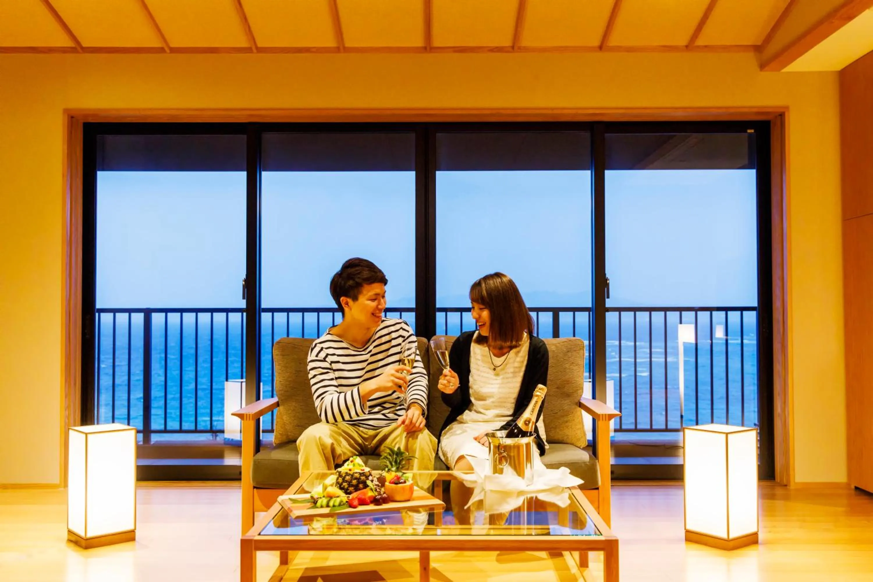 Guests in Umino Ryotei Okinawa Nakamasou