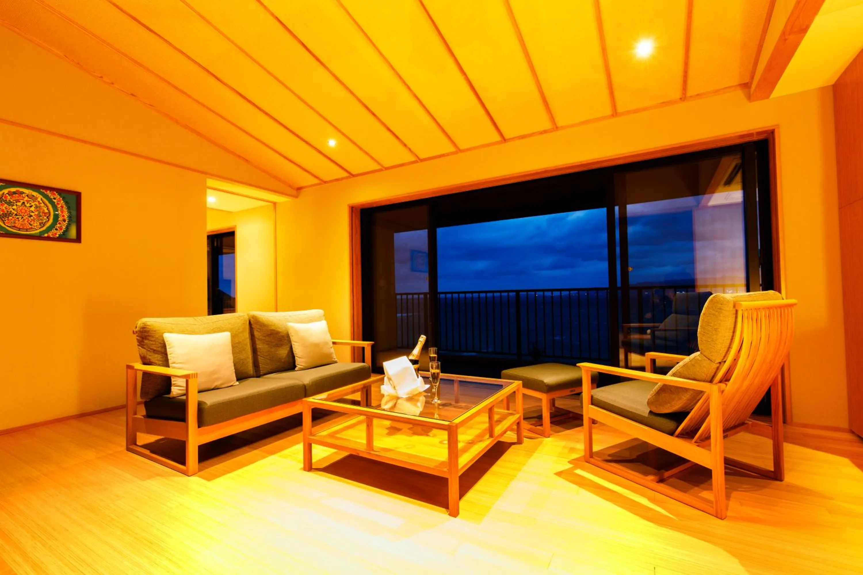 Photo of the whole room in Umino Ryotei Okinawa Nakamasou