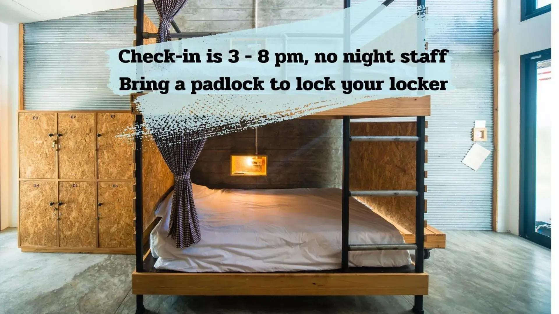 Bed in 8-Bed Mixed Dormitory Room in ChillHub Hostel Phuket Bed in 8-Bed Mixed Dormitory Room in ChillHub Hostel Phuket