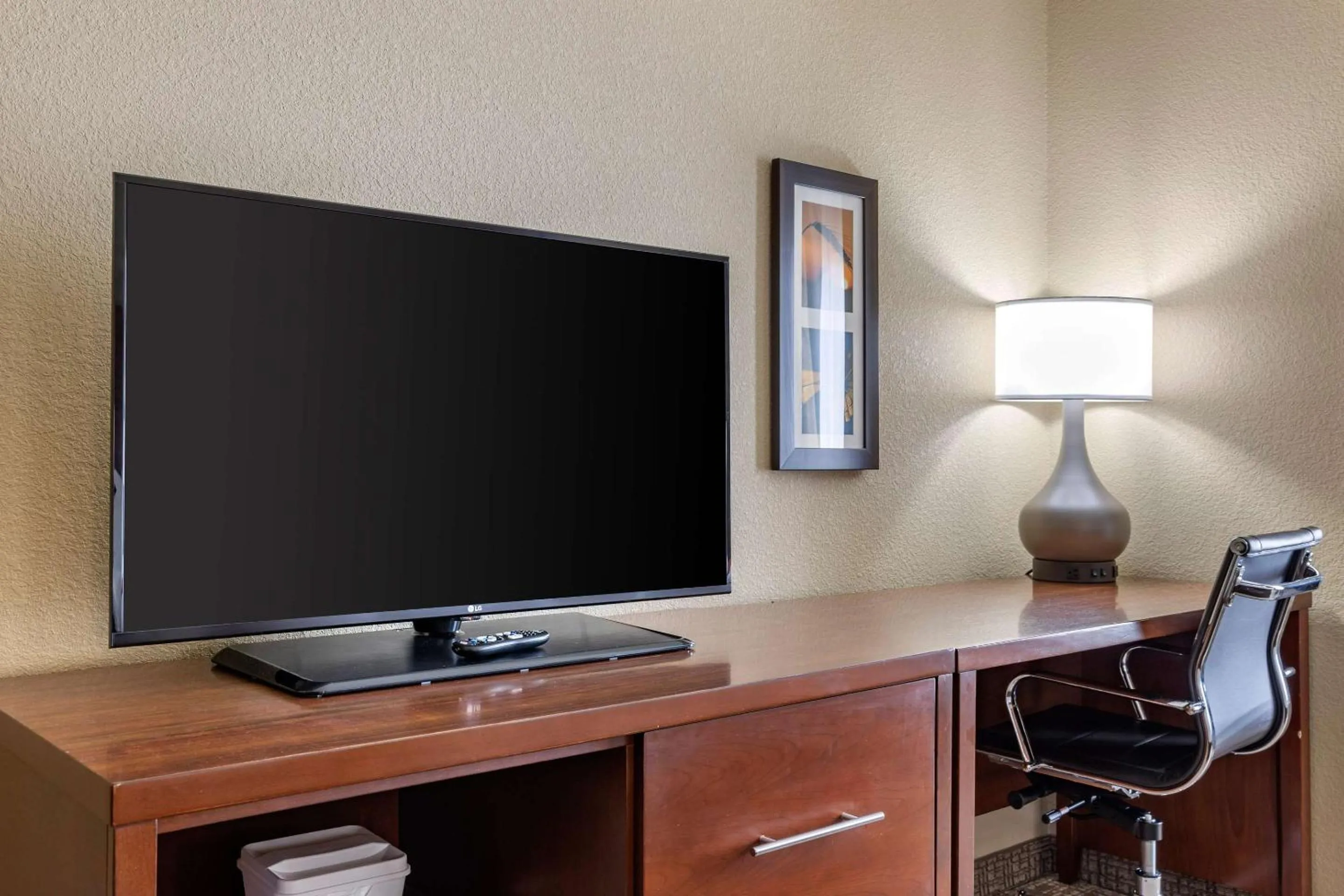 Bedroom in Comfort Inn & Suites Augusta