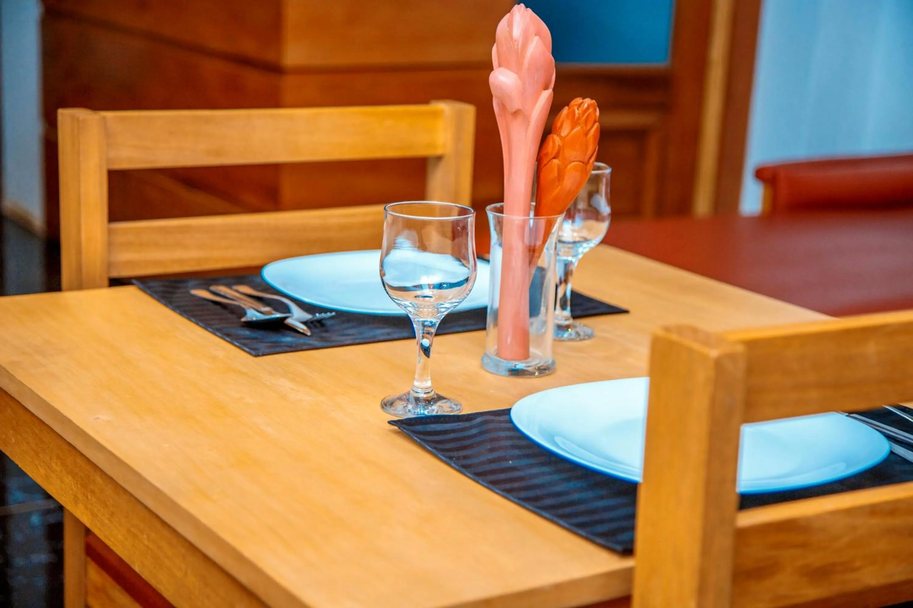 Restaurant/places to eat in Albergaria Porcelana