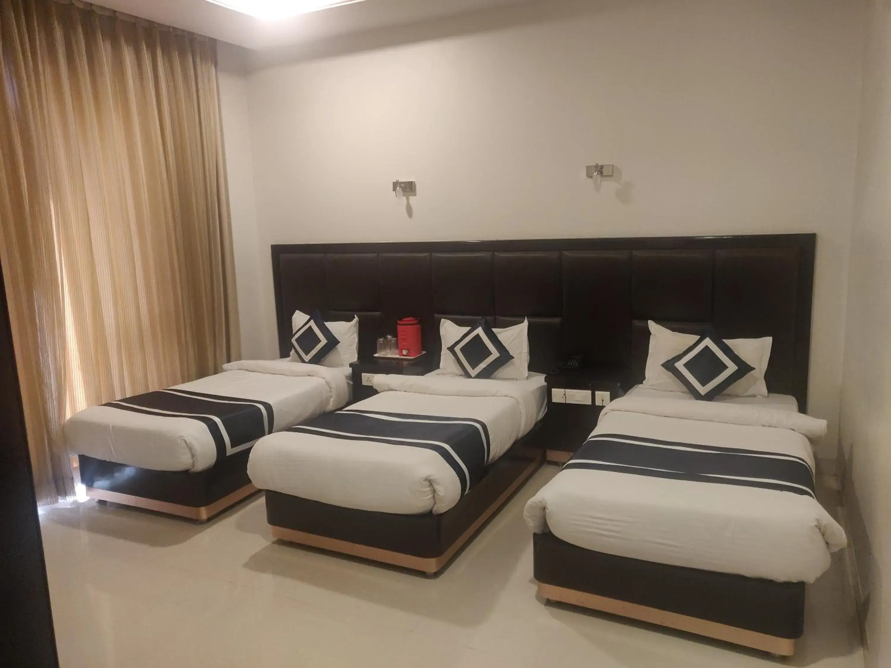 Superior Triple Room - single occupancy in Chandra Grand Superior Triple Room - single occupancy in Chandra Grand