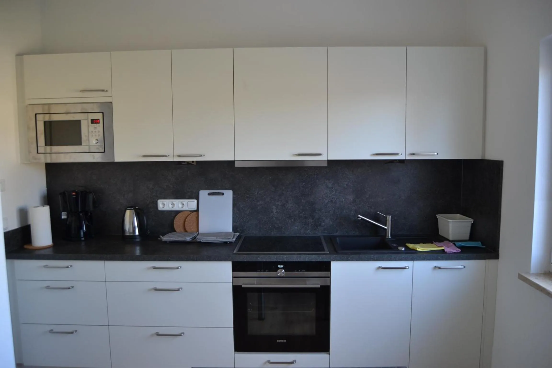 Kitchen or kitchenette in Aparthotel Sebastian