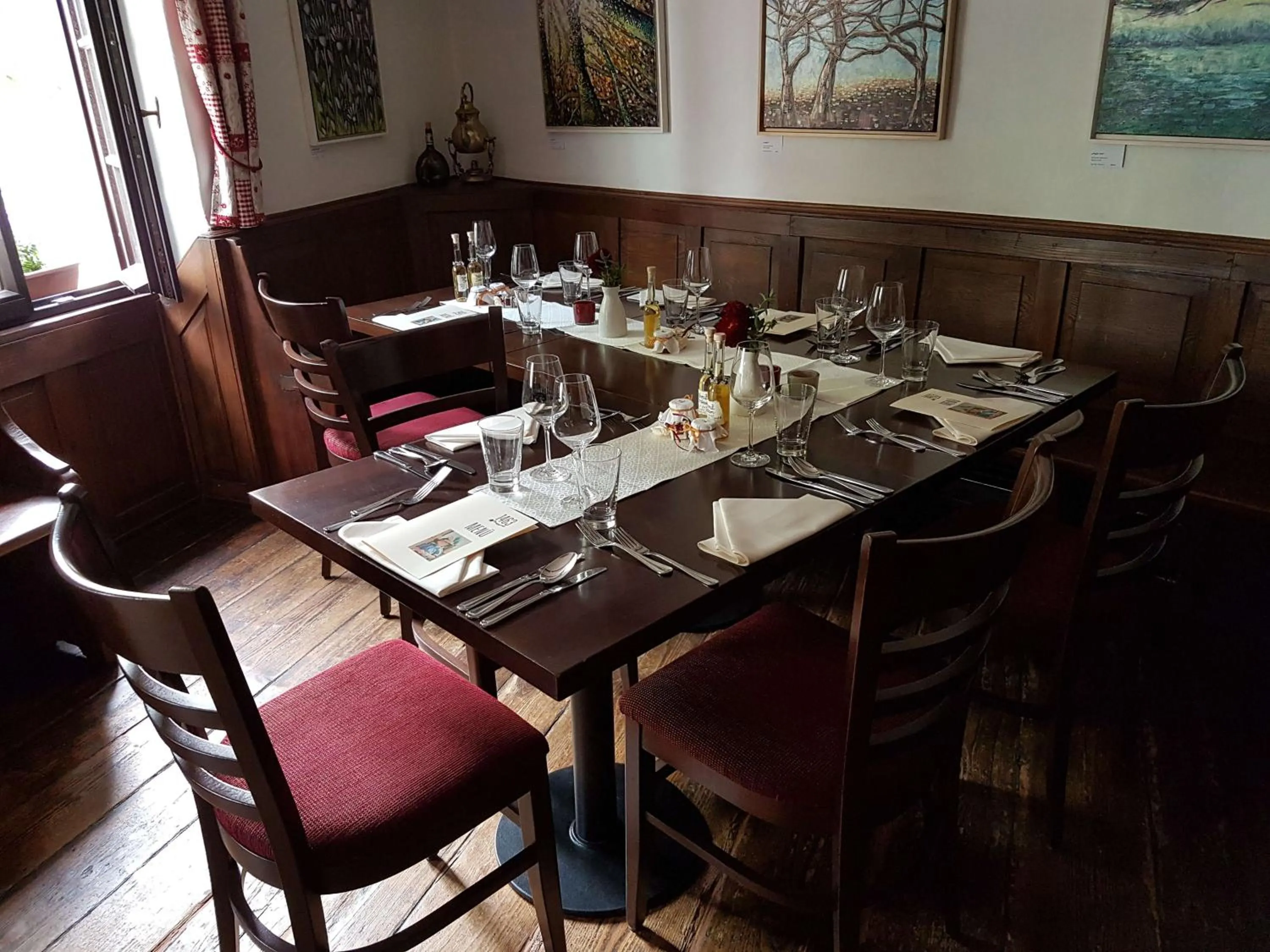 Restaurant/places to eat in 1463 Apartmenthaus