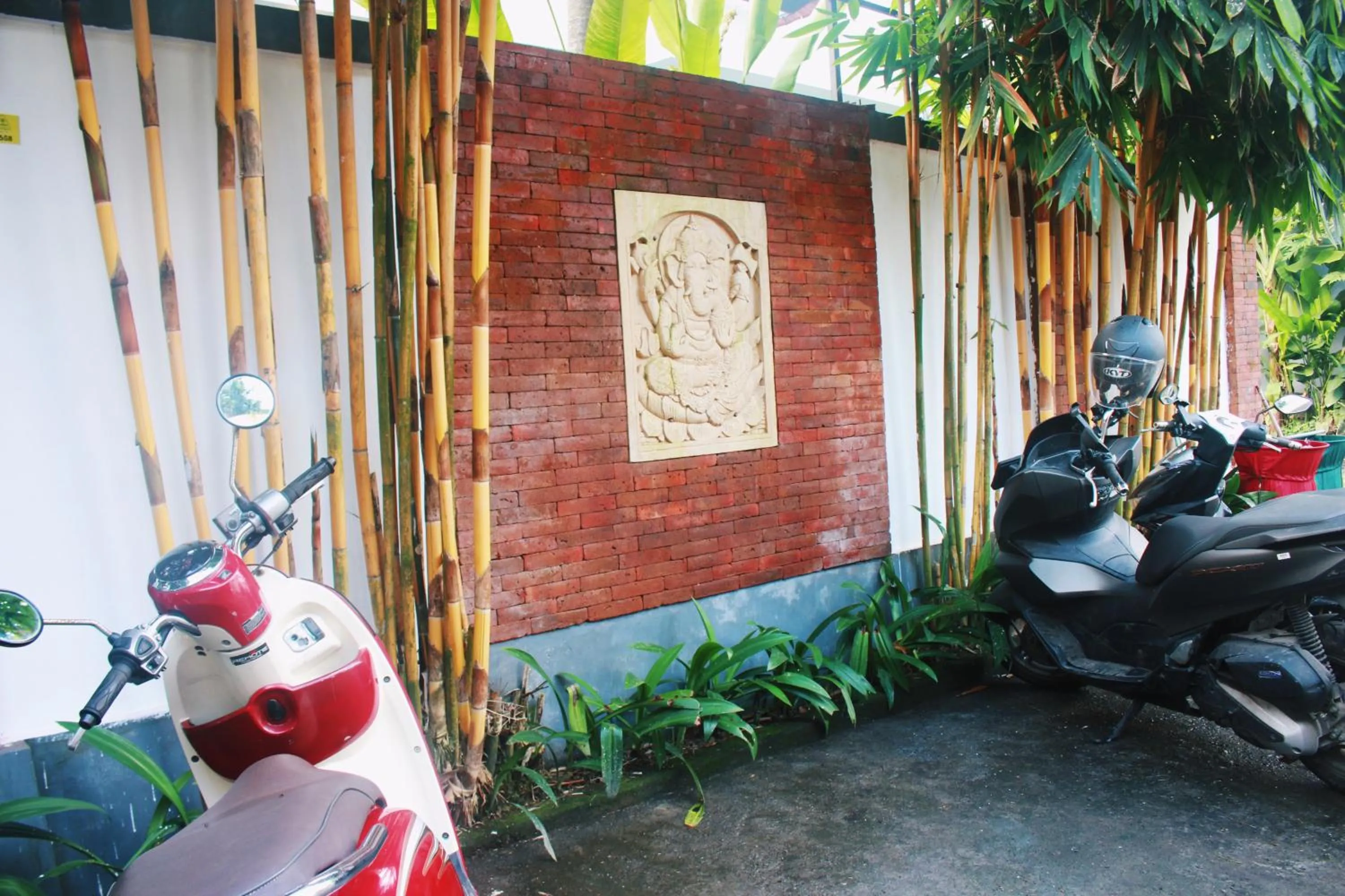 Parking in ThanTha Ubud Villa