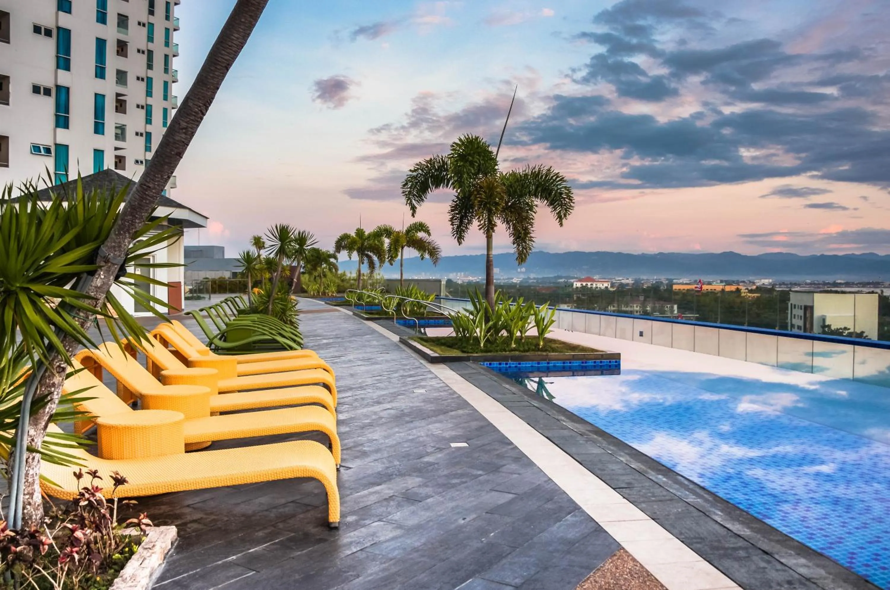 City view in C Suites at Mactan Newtown