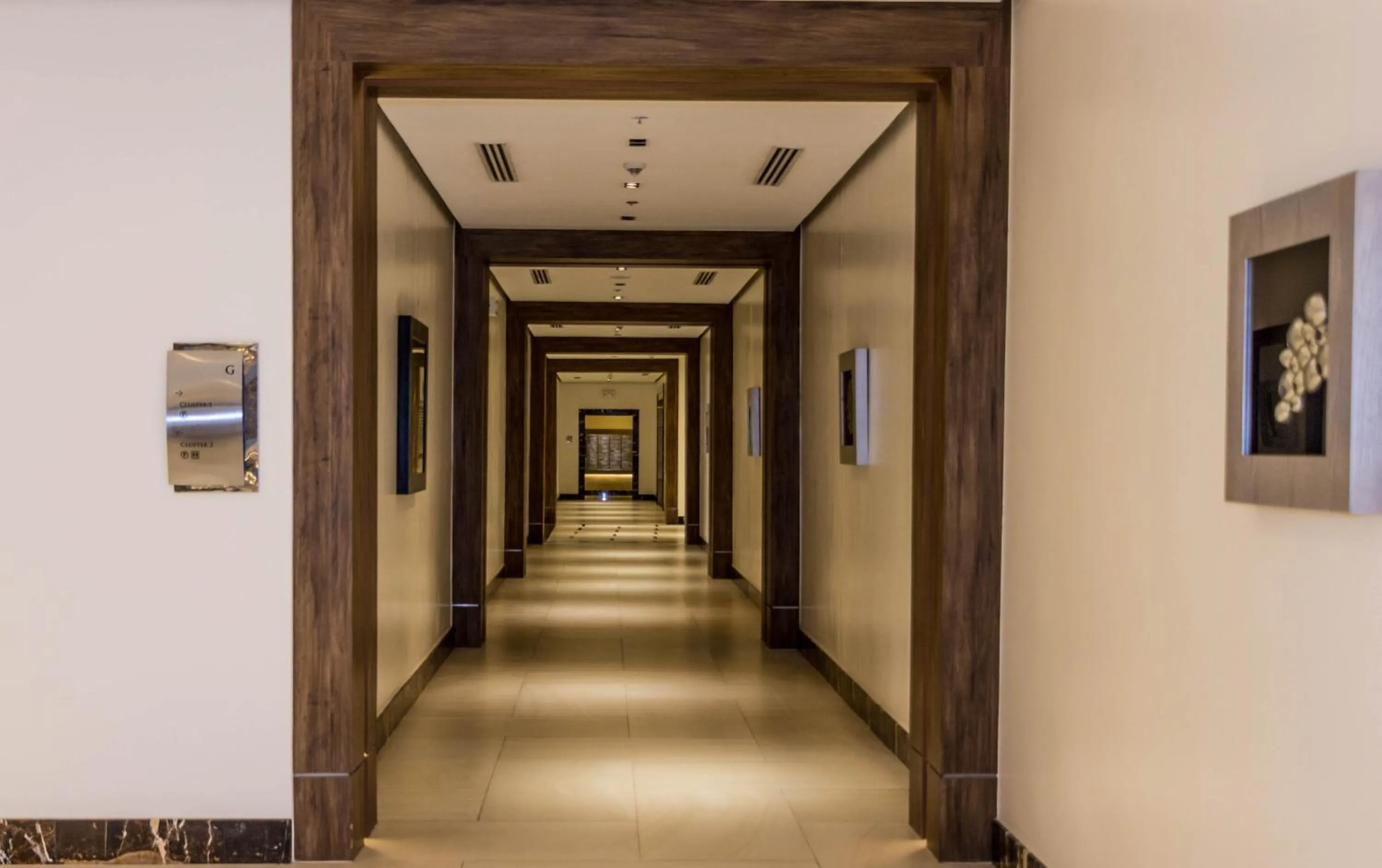 Lobby or reception in C Suites at Mactan Newtown