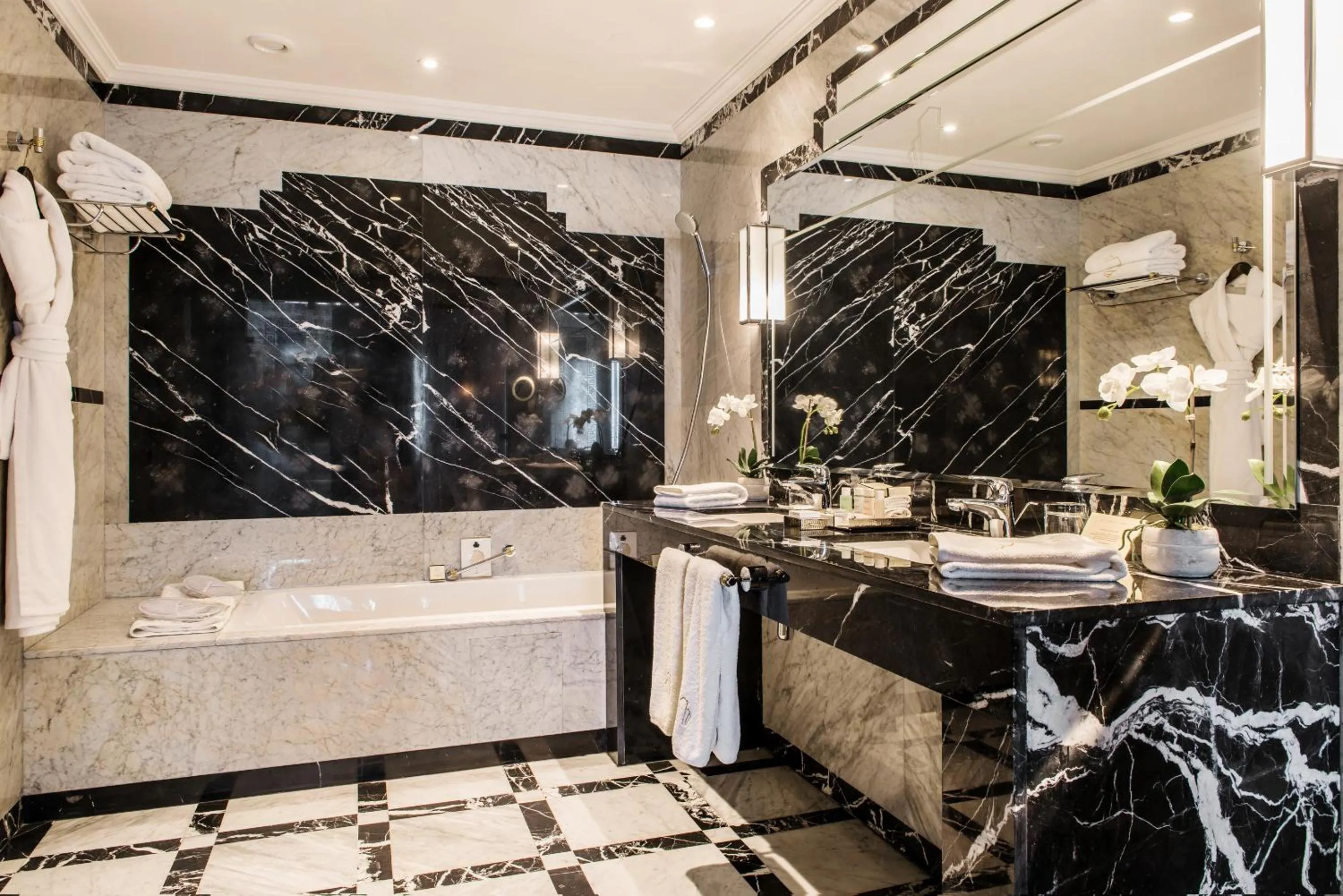 Bathroom in Le Casablanca Hotel