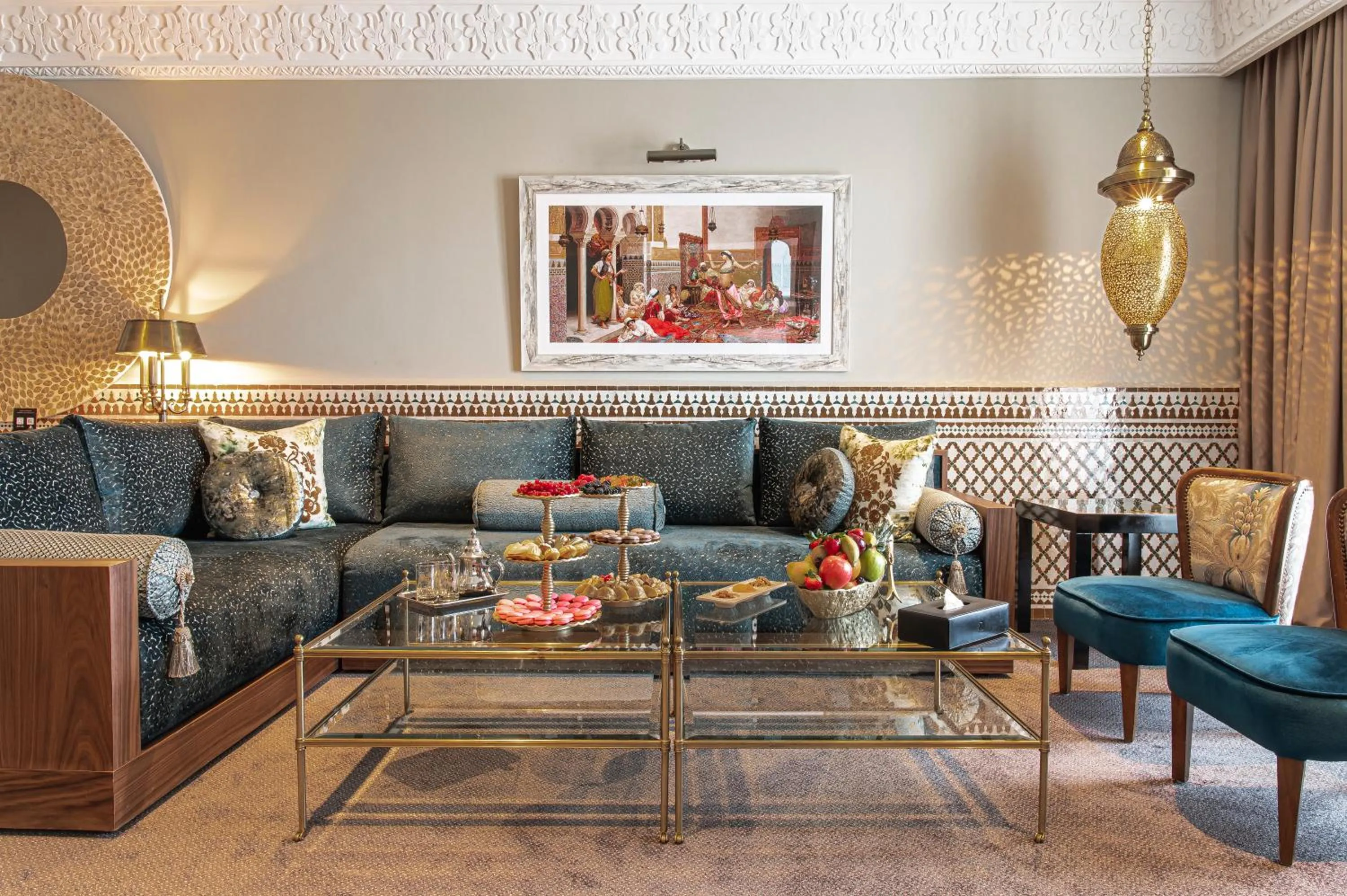 Living room in Le Casablanca Hotel