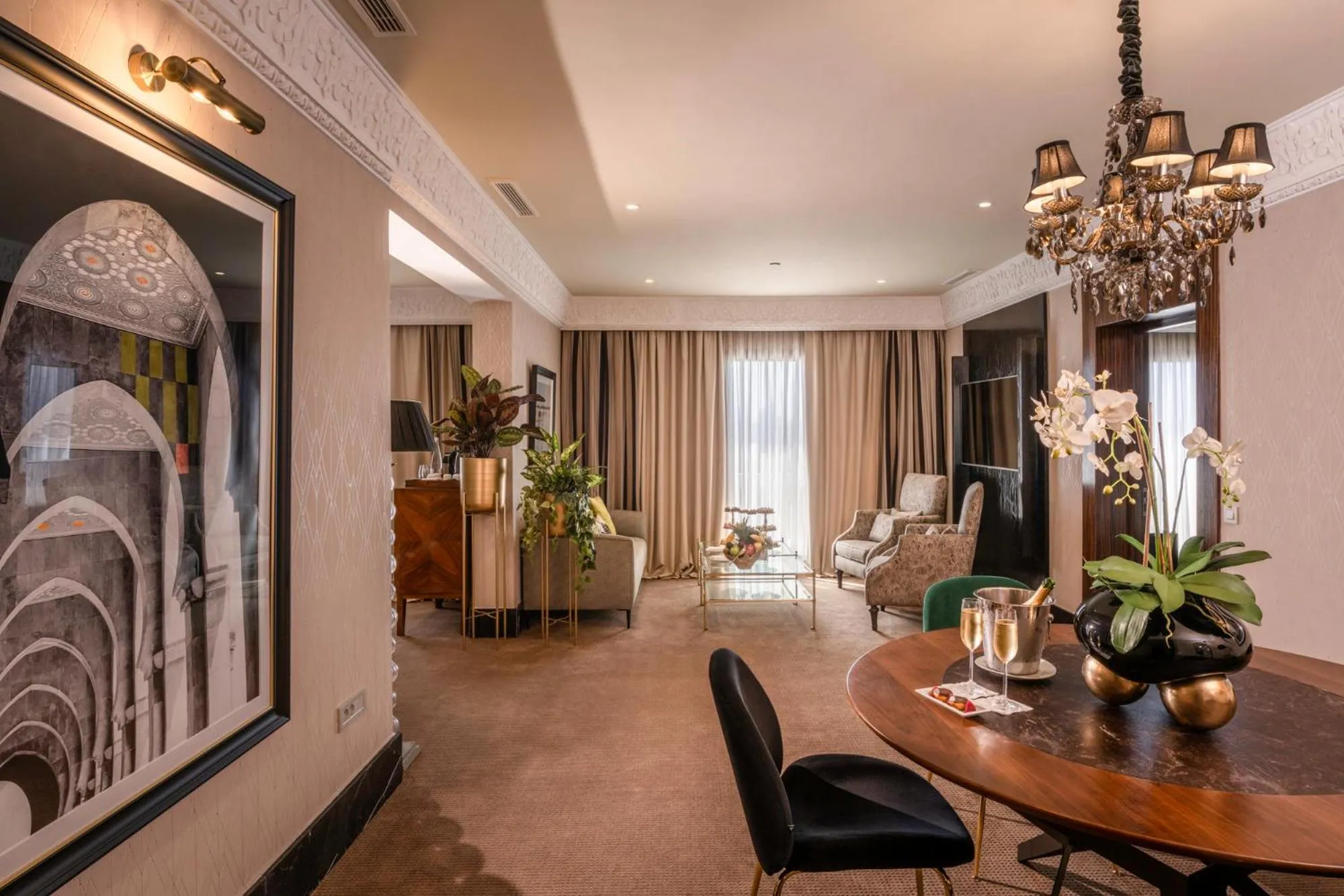 Living room in Le Casablanca Hotel