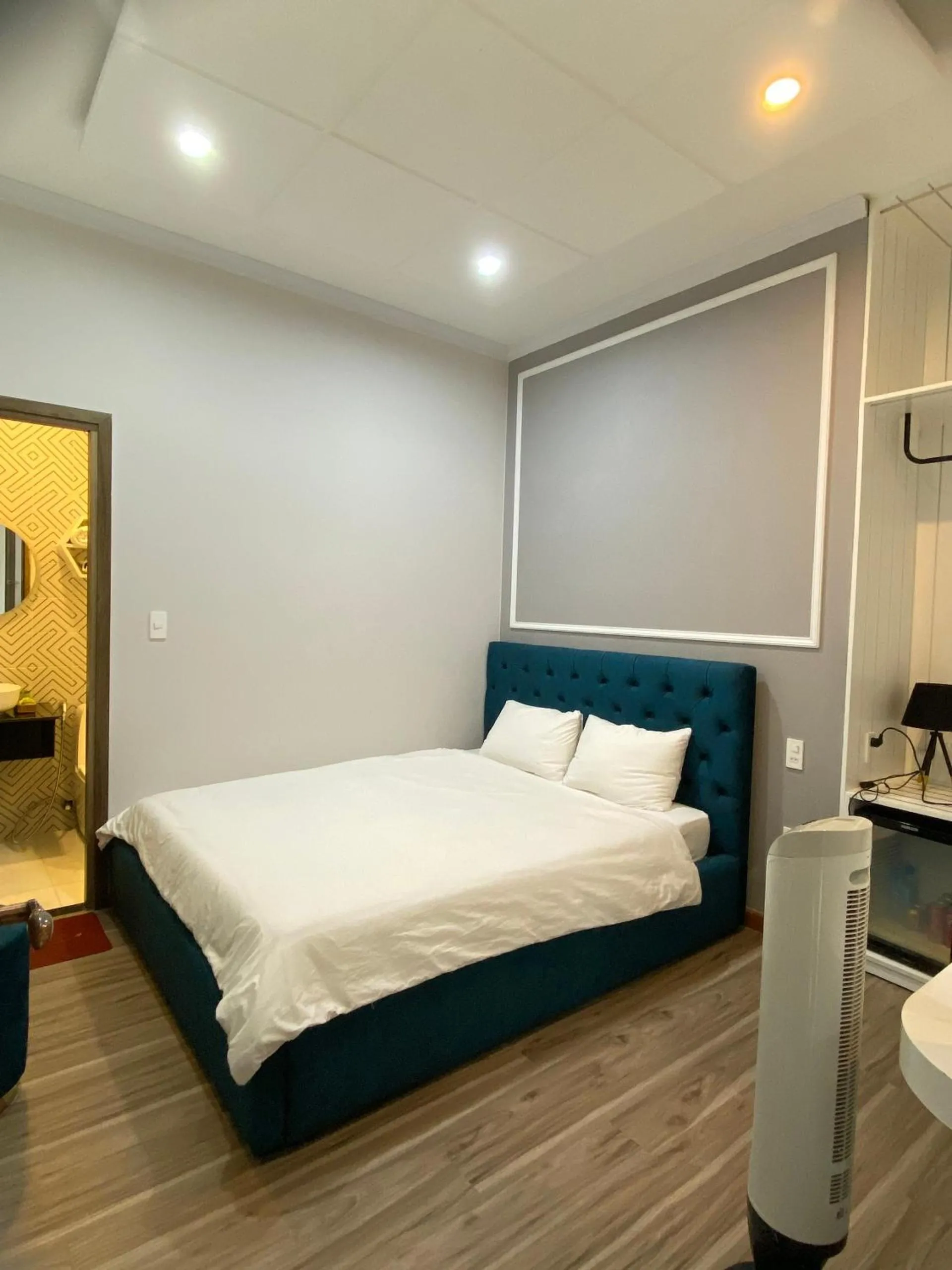 Bed in Phuong Vy Luxury Hotel