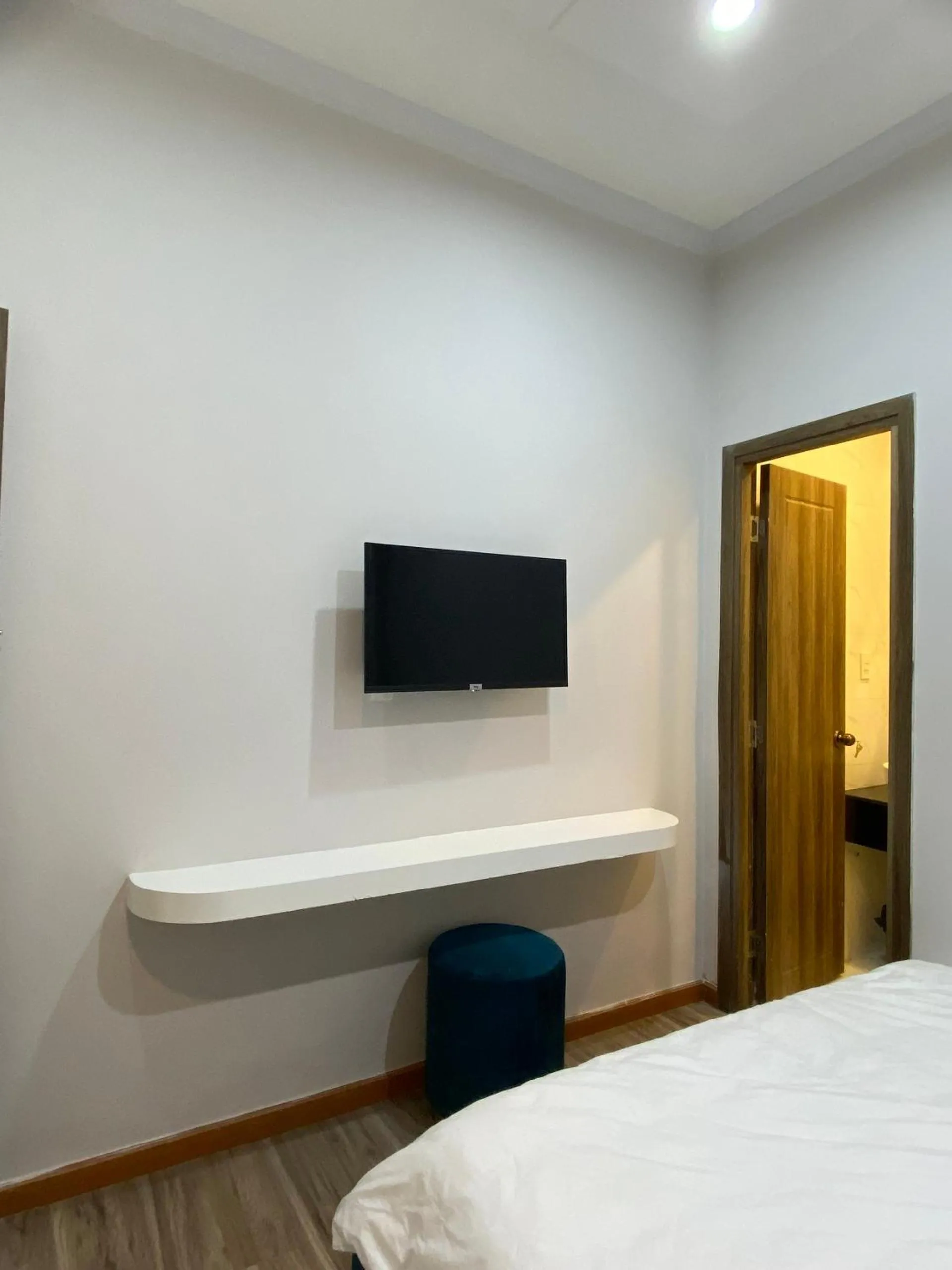 Bed in Phuong Vy Luxury Hotel