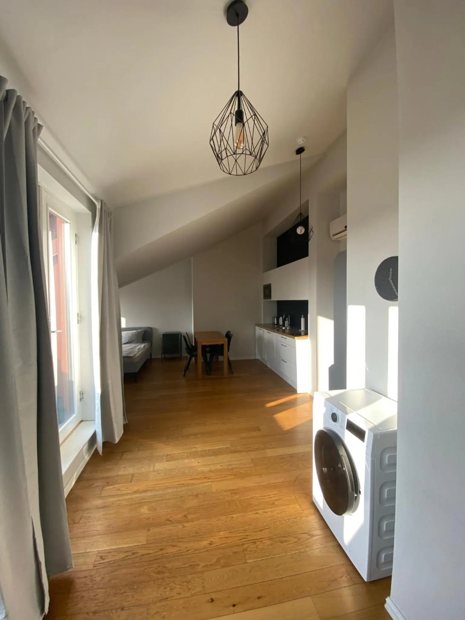 Photo of the whole room in Lighthouse Apartments