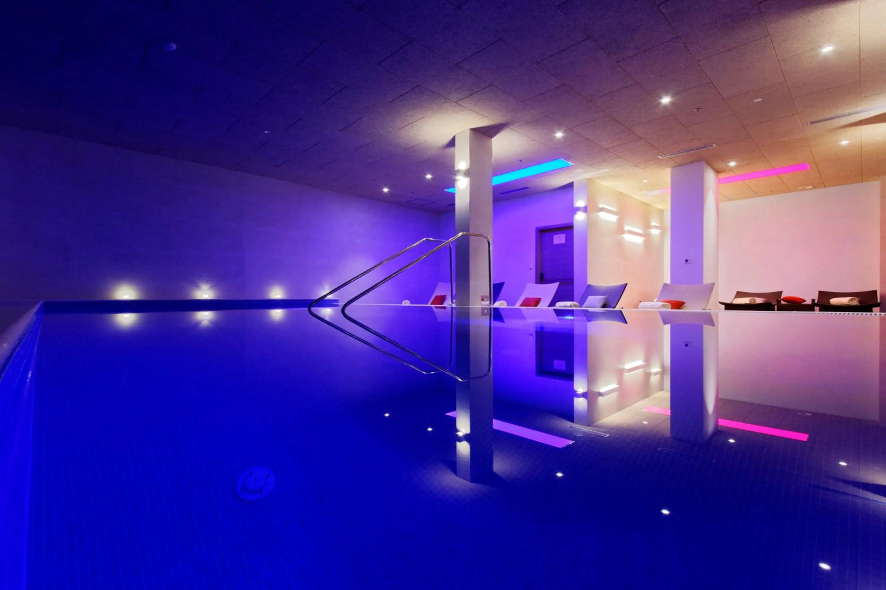 Swimming pool in Hotel Ola - Adults Only