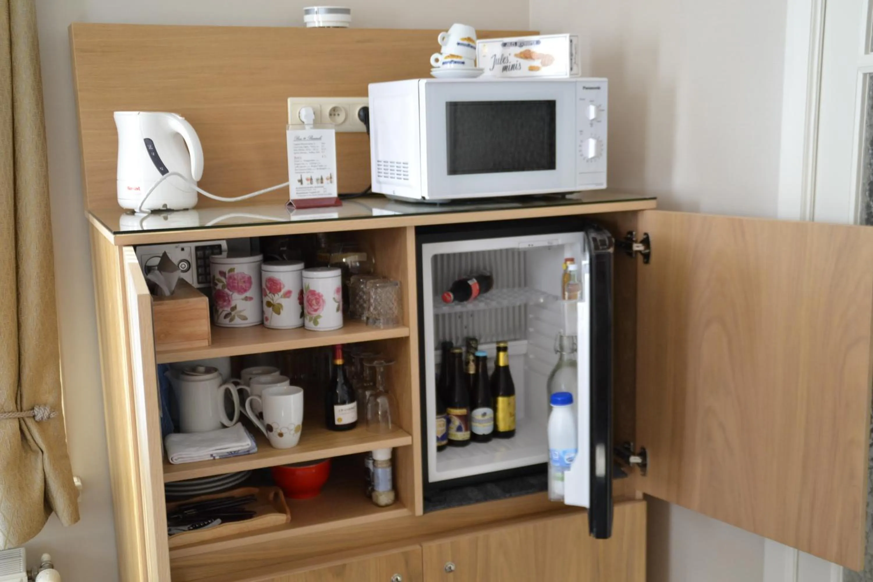 Coffee/tea facilities in Bariseele B&B