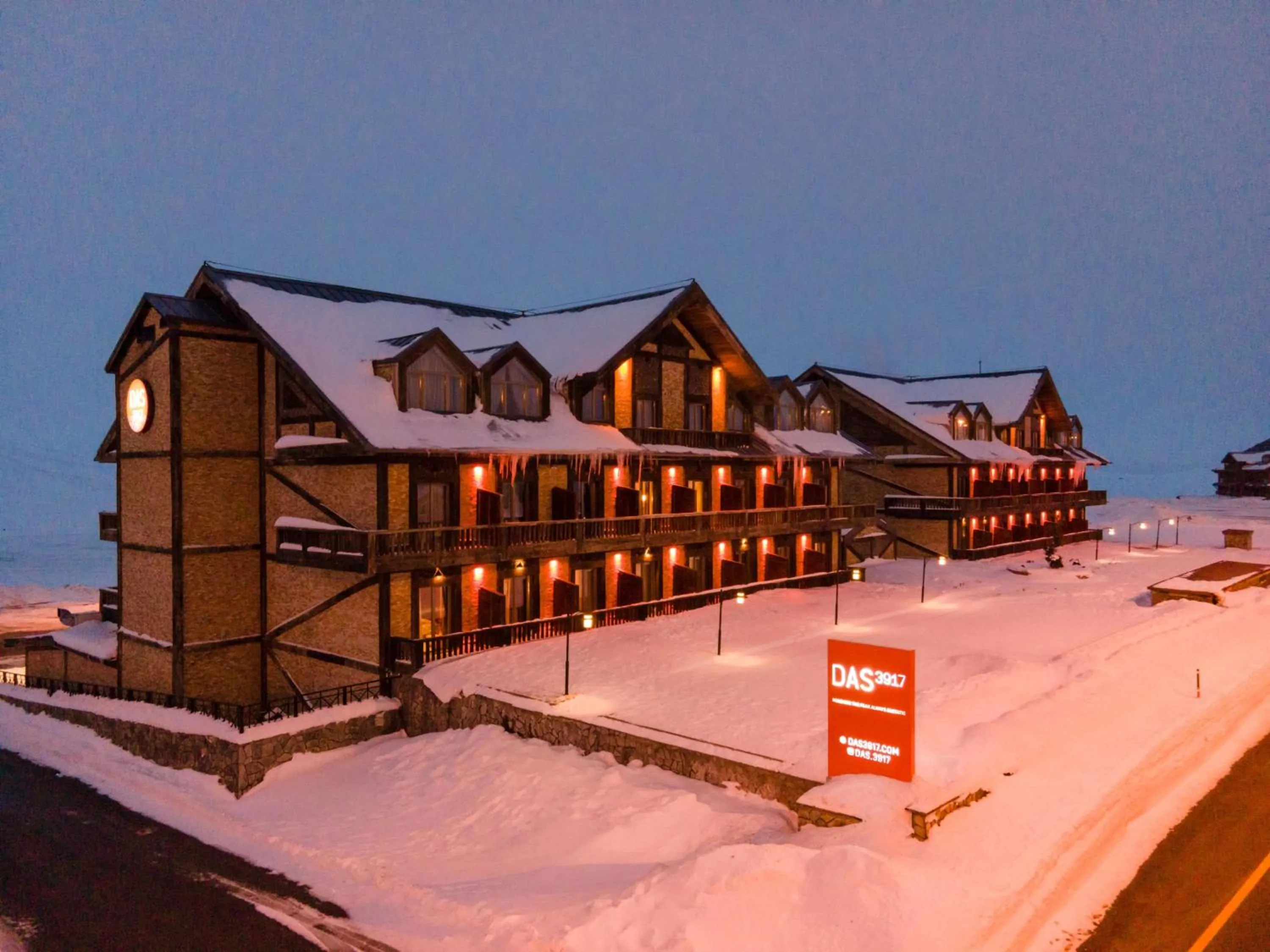 Property building in Das 3917