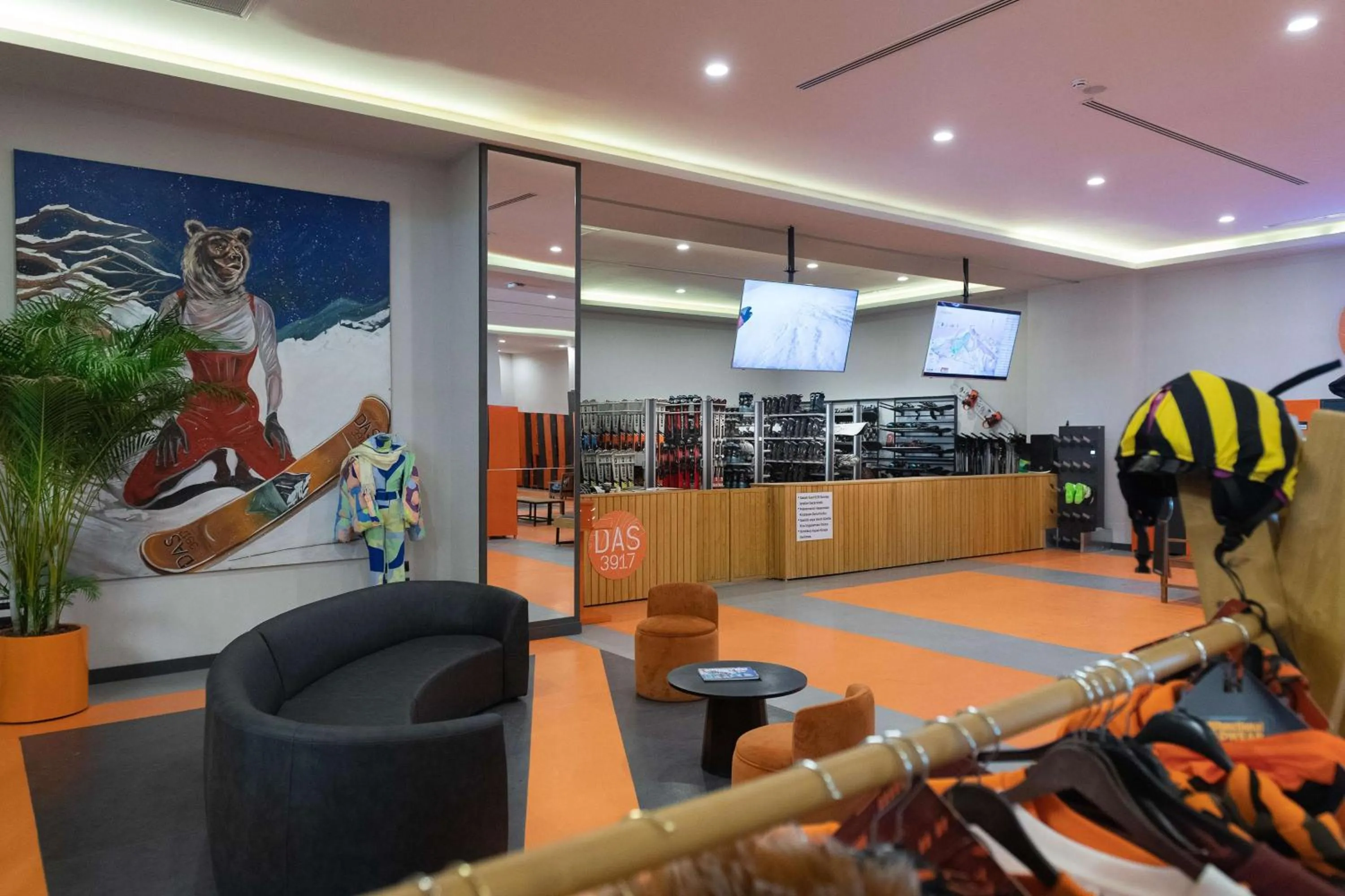 Fitness centre/facilities in Das 3917