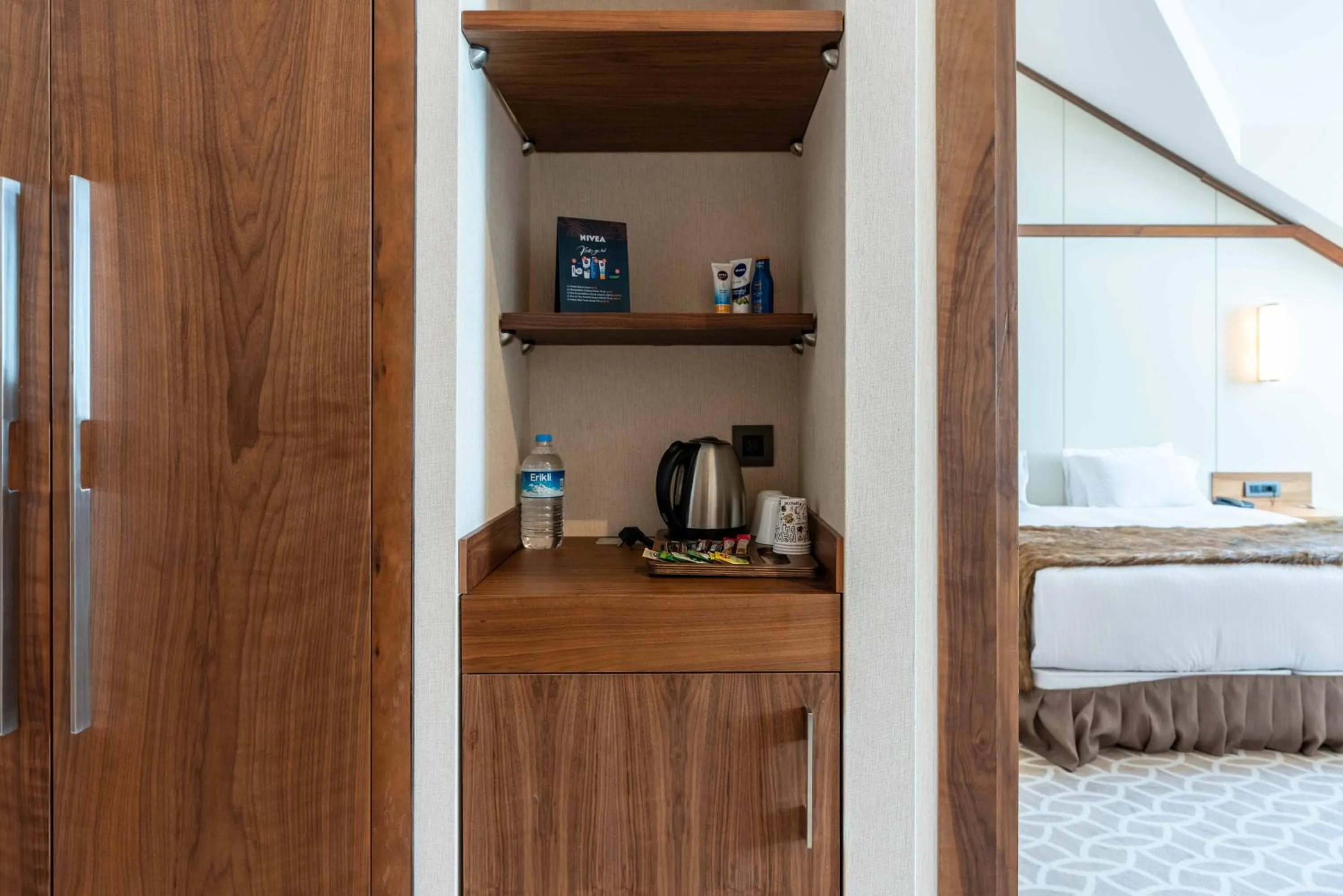 Massage, Bed in Das 3917