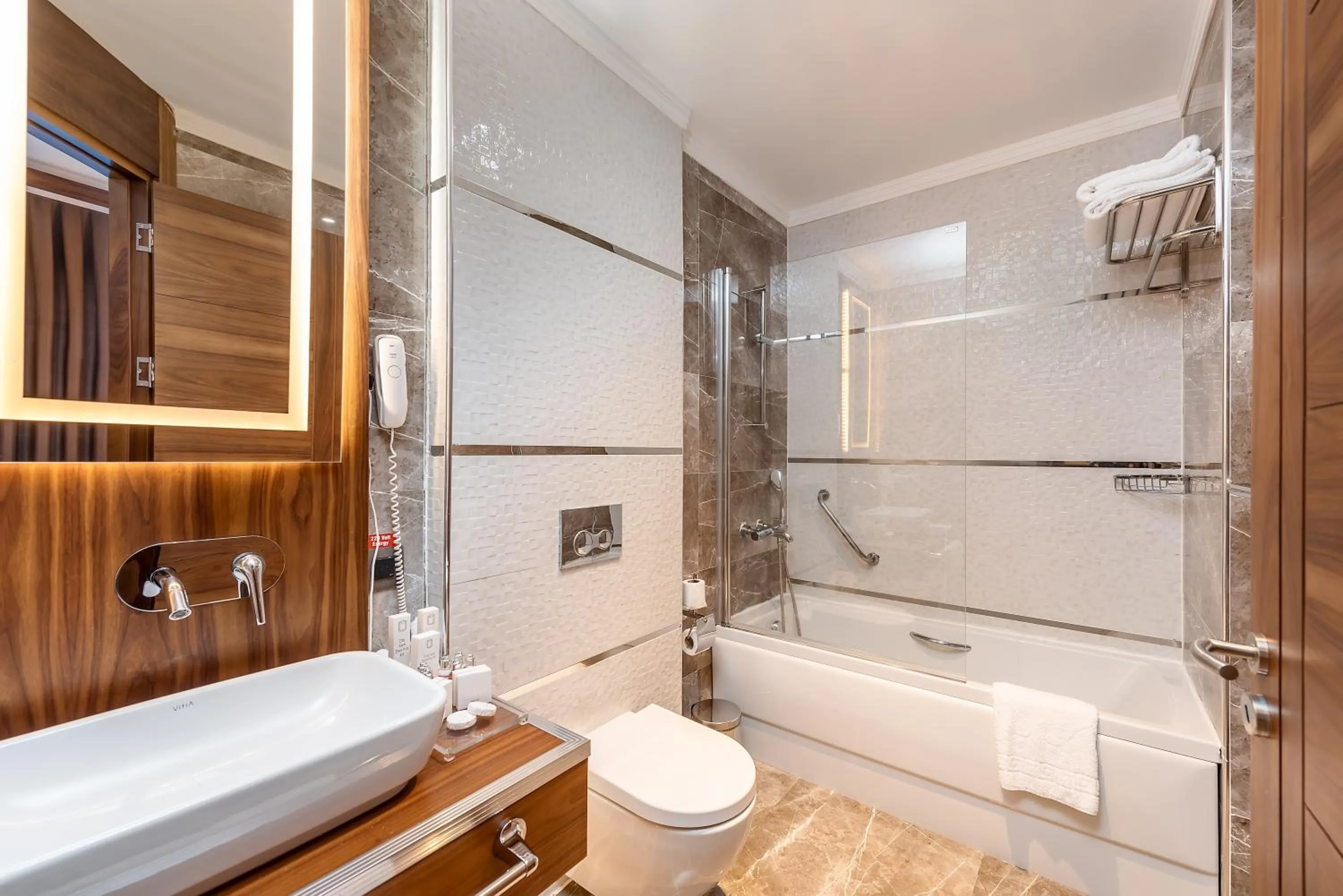 Bathroom in Das 3917