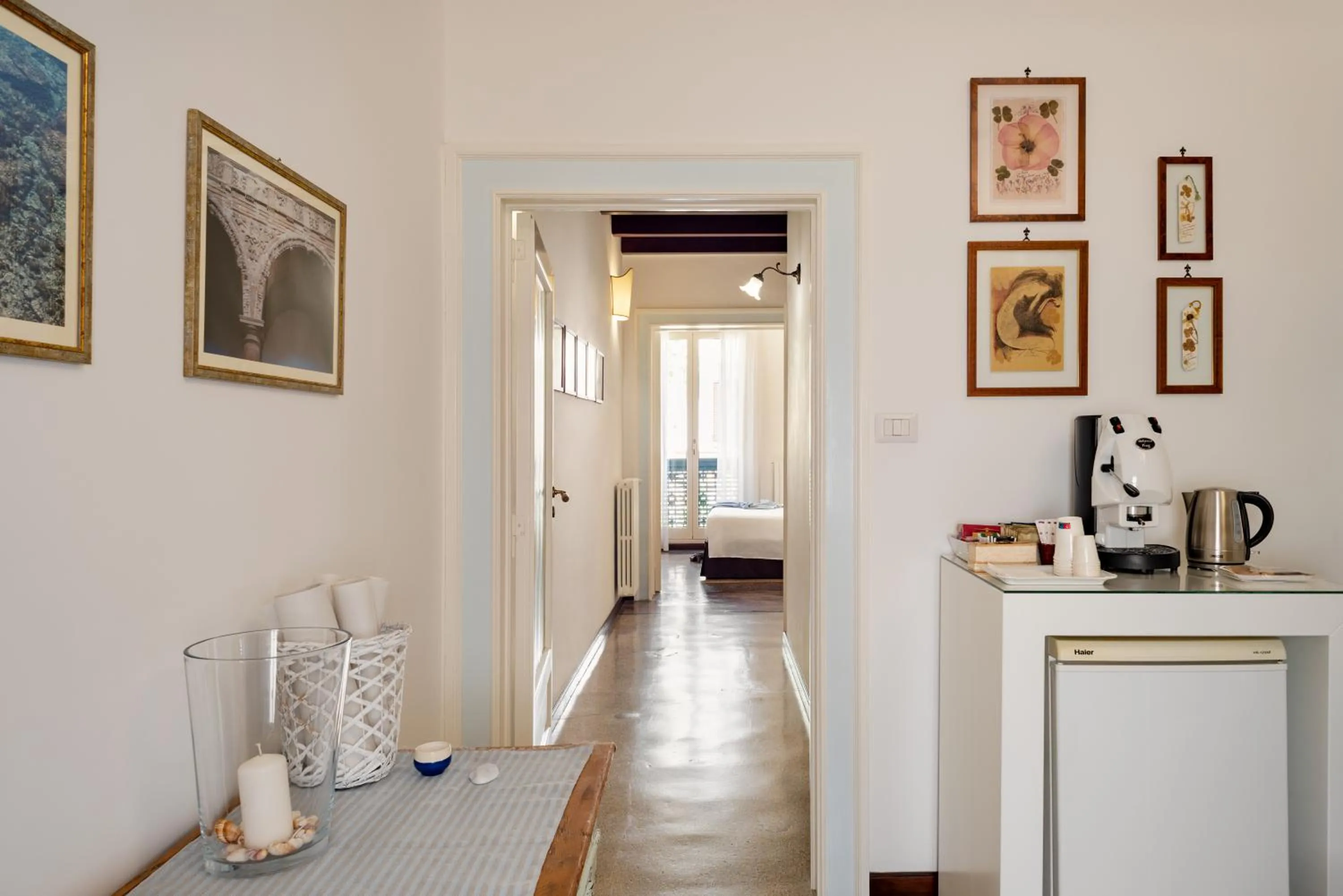 Palazzo De Tomasi B&B