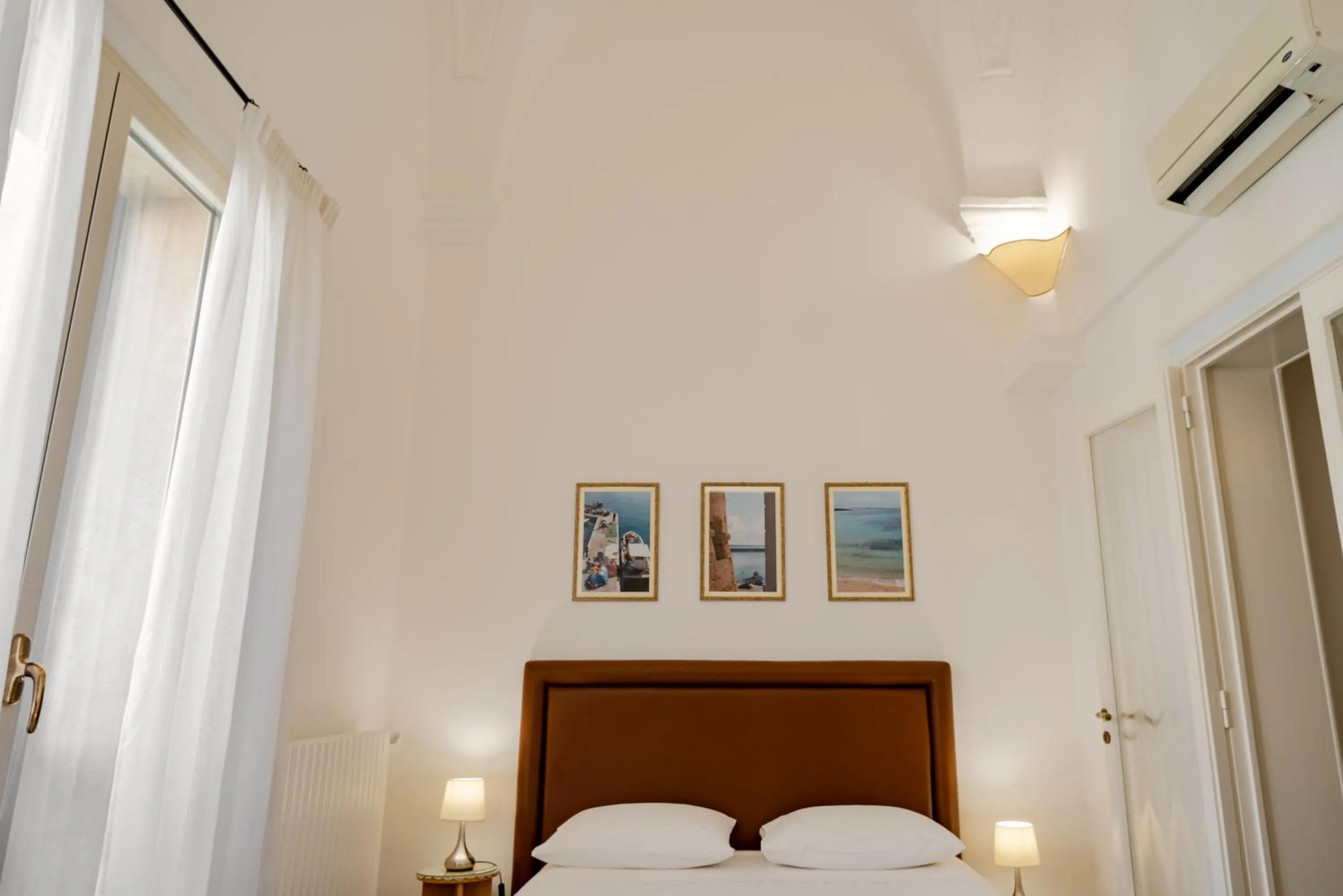 Bedroom, Bed in Palazzo De Tomasi B&B