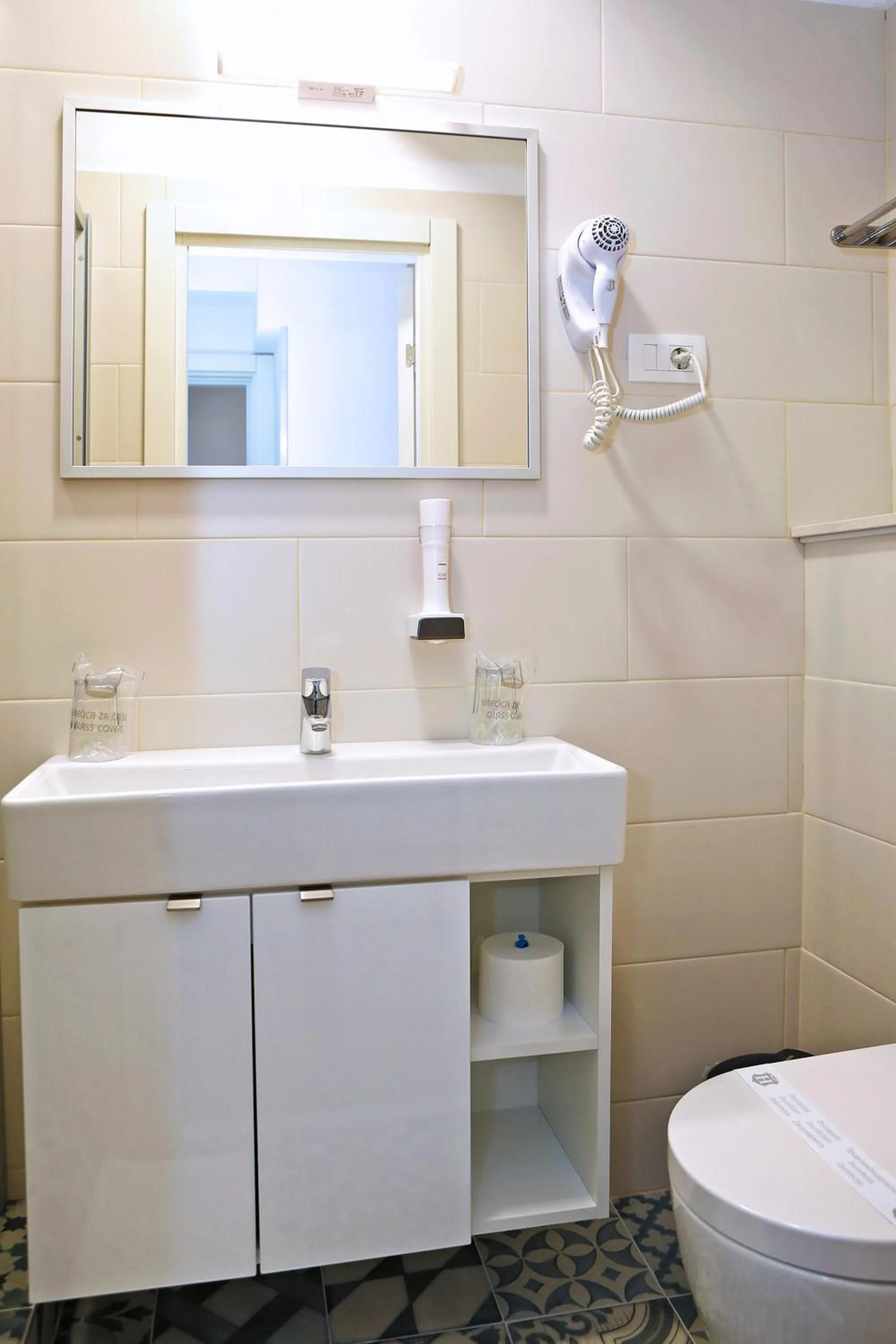 Bathroom in Hotel Delfin