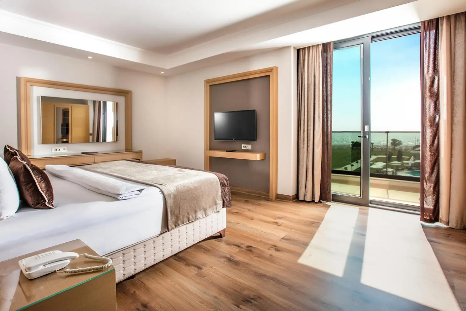 Bed in Korumar Ephesus Beach & Spa Resort - Ultra All Inclusive