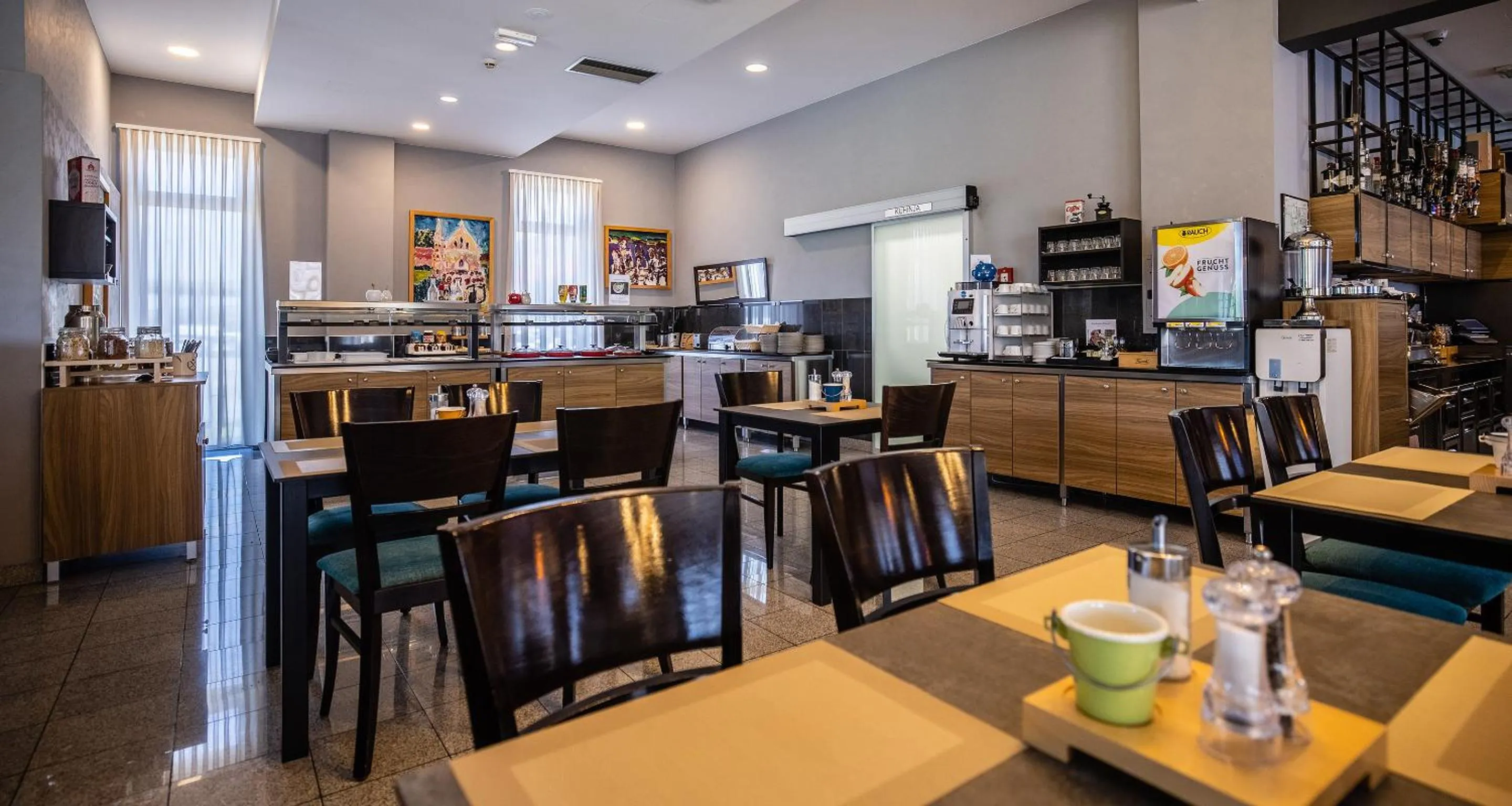 Breakfast in Best Western Airport Hotel Stella