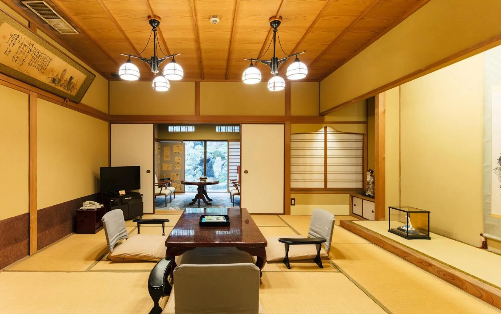 Photo of the whole room in Futsukaichi Hot Spring - Daimaru Besso