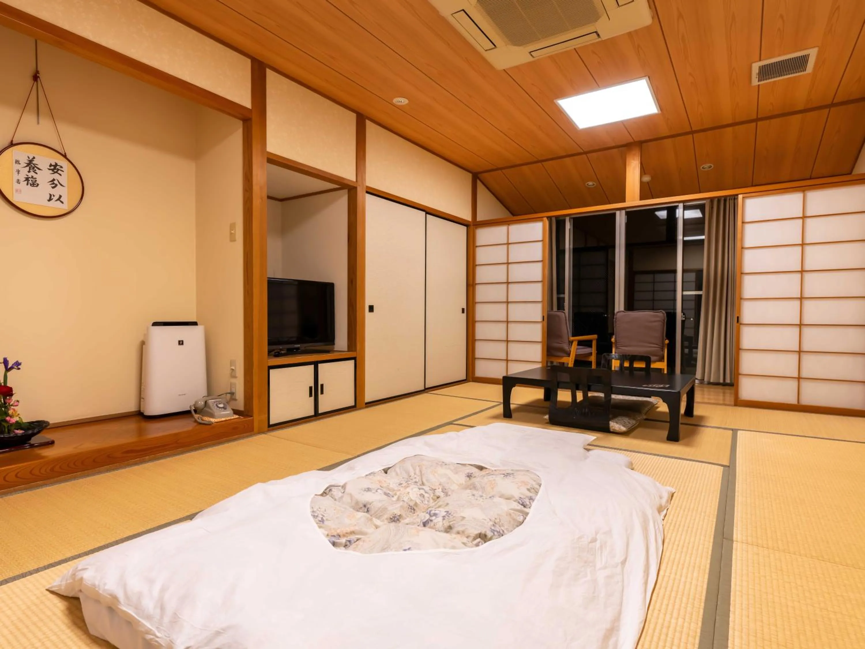 Photo of the whole room in Enmeikan