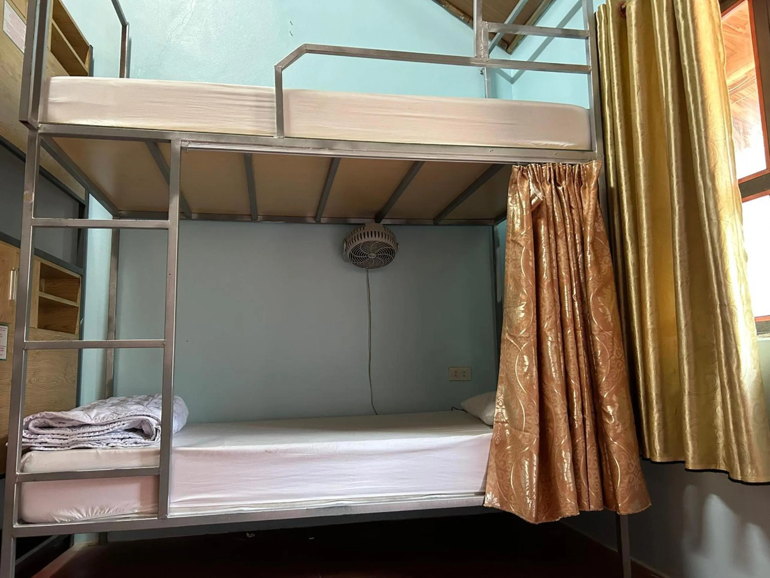 bunk bed, Bed in Tam Coc Bungalow