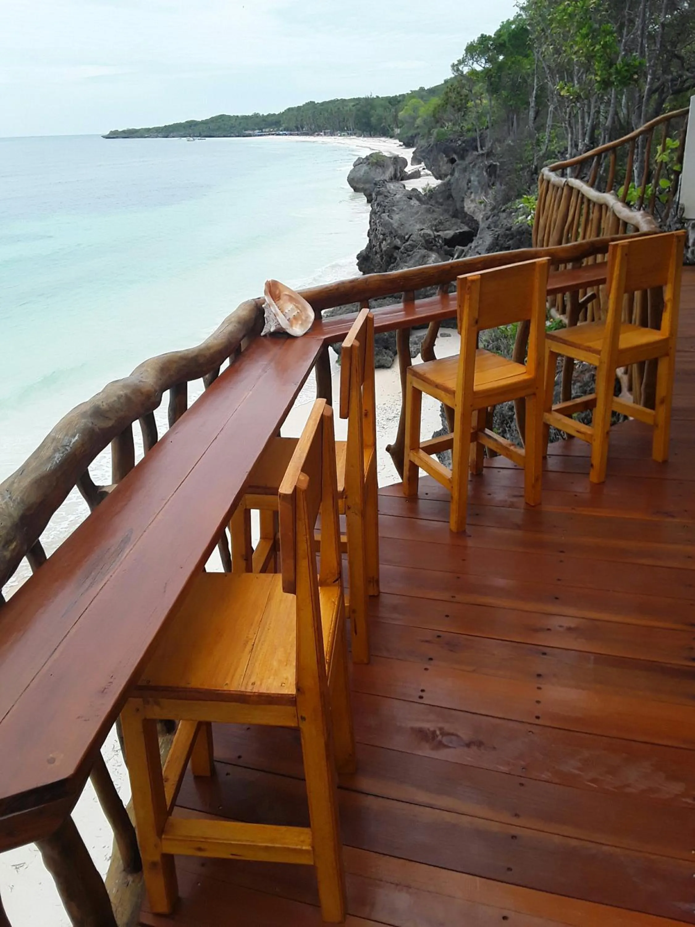 Beach in Nini's Beach Bungalows