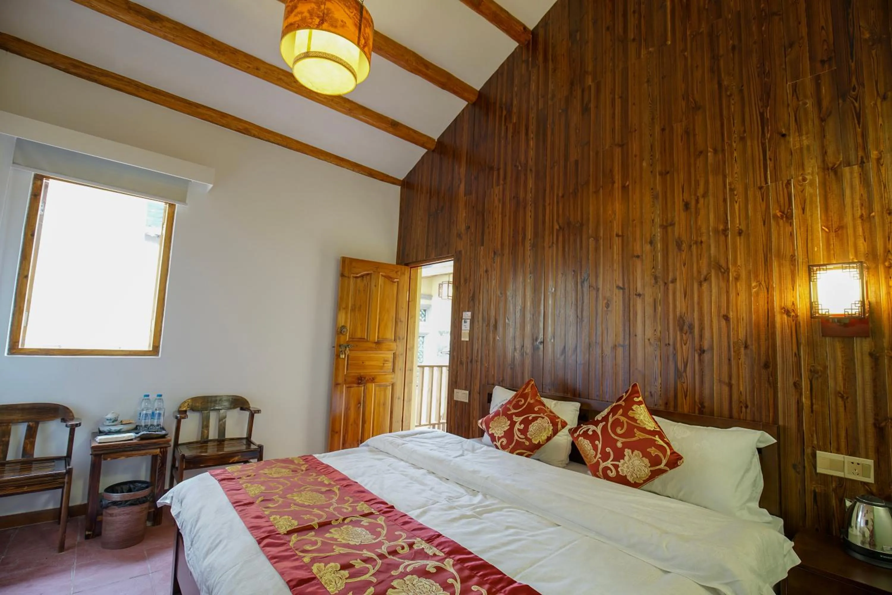 Photo of the whole room, Bed in Chaozhou Hello Inn