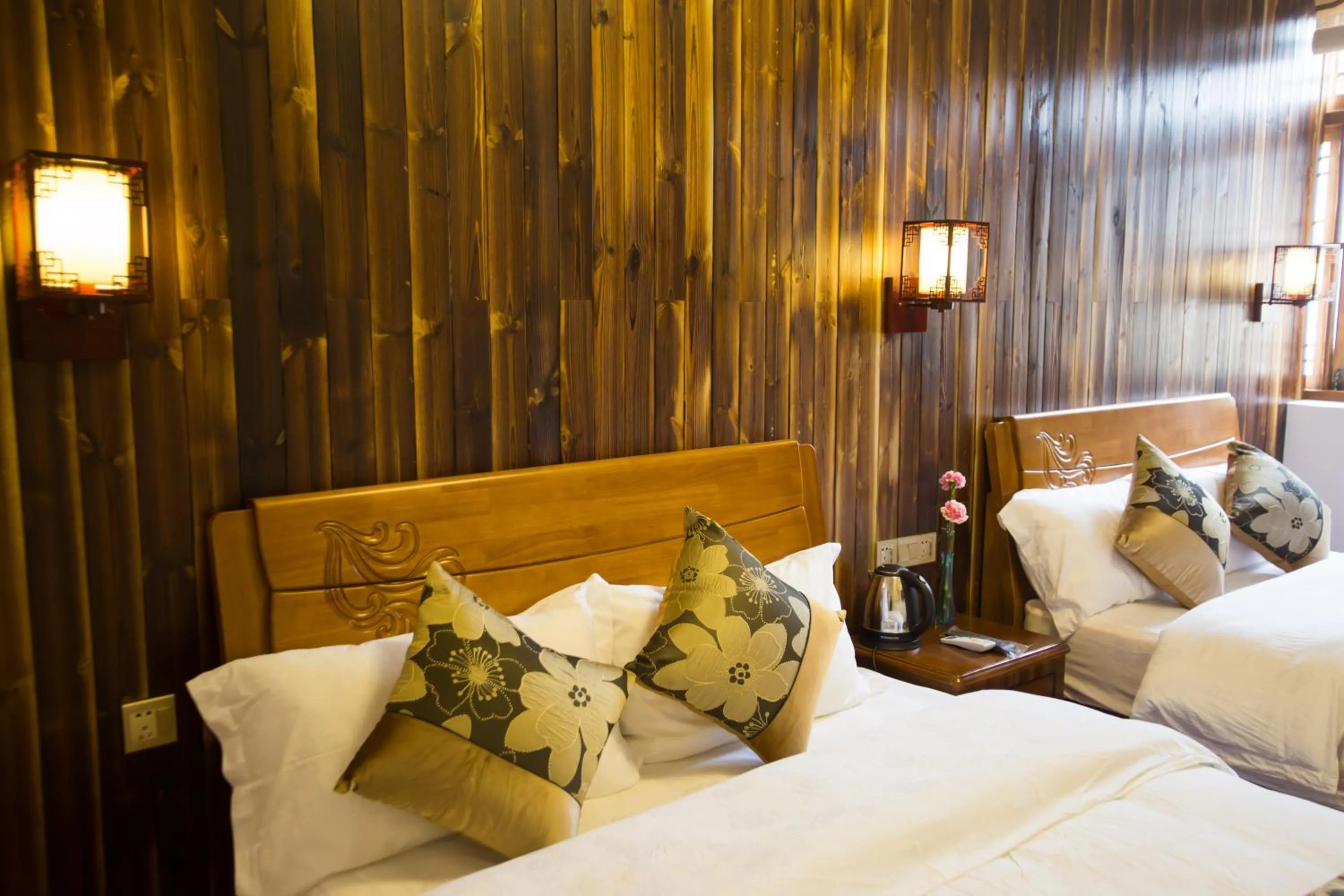 Photo of the whole room, Bed in Chaozhou Hello Inn