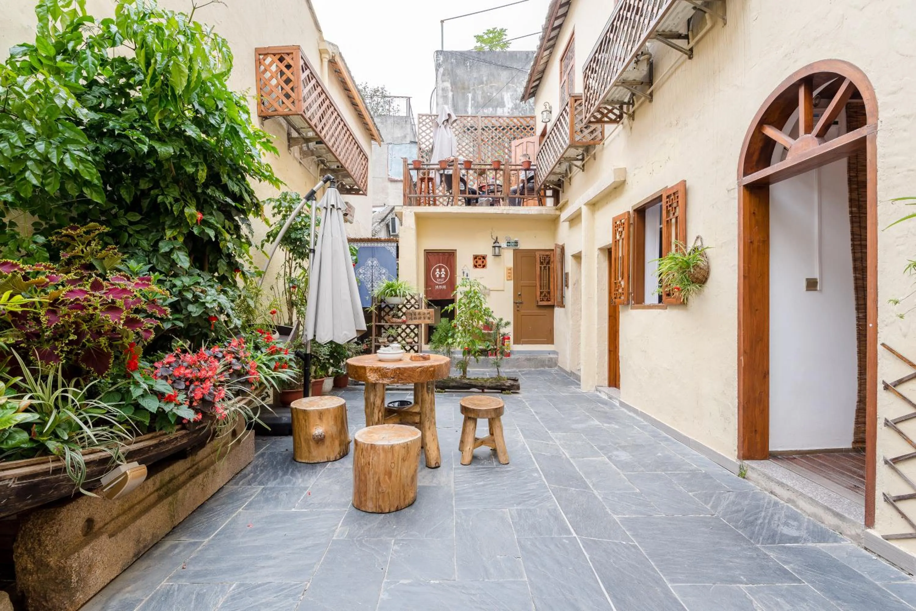 Patio in Chaozhou Hello Inn