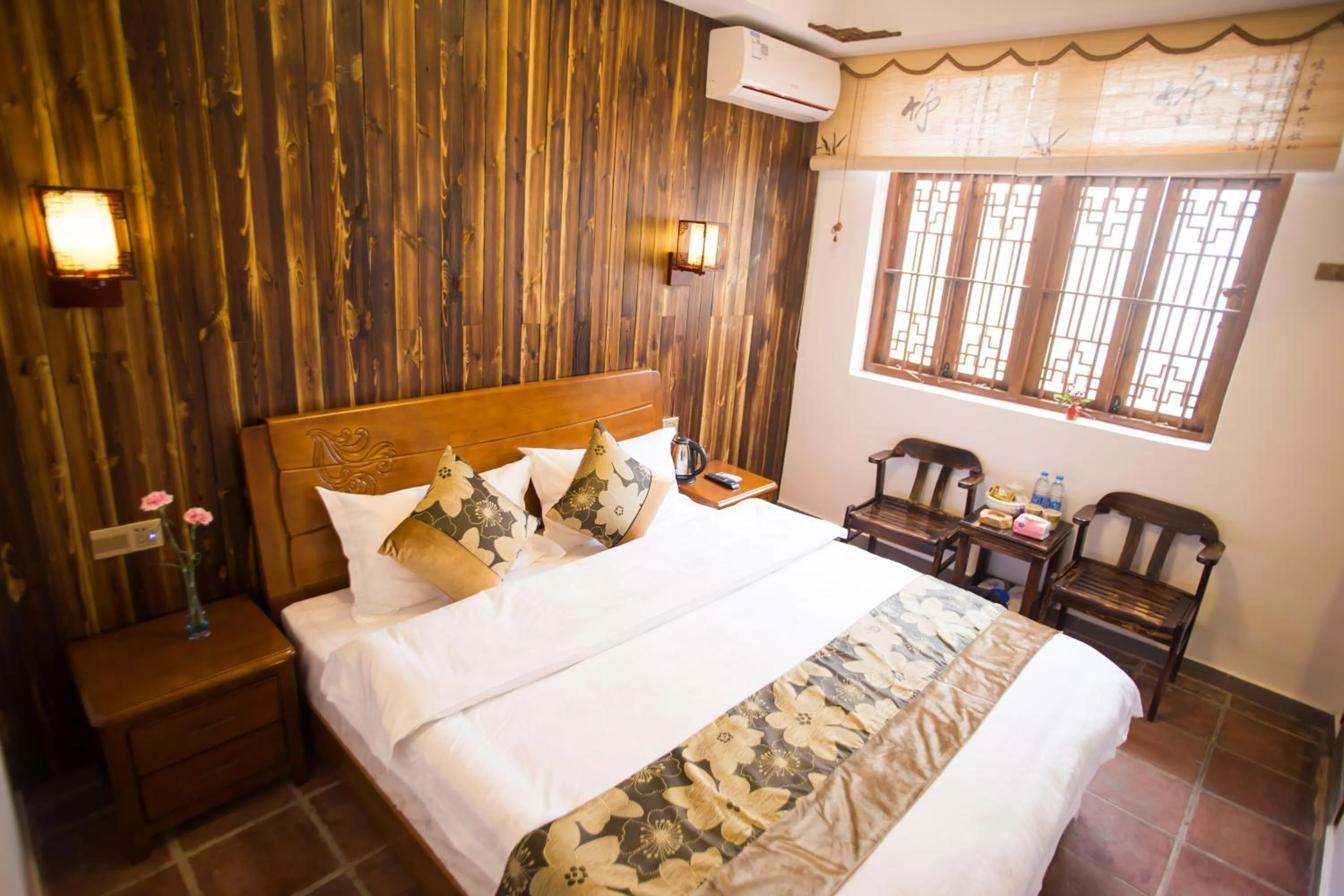 Photo of the whole room, Bed in Chaozhou Hello Inn