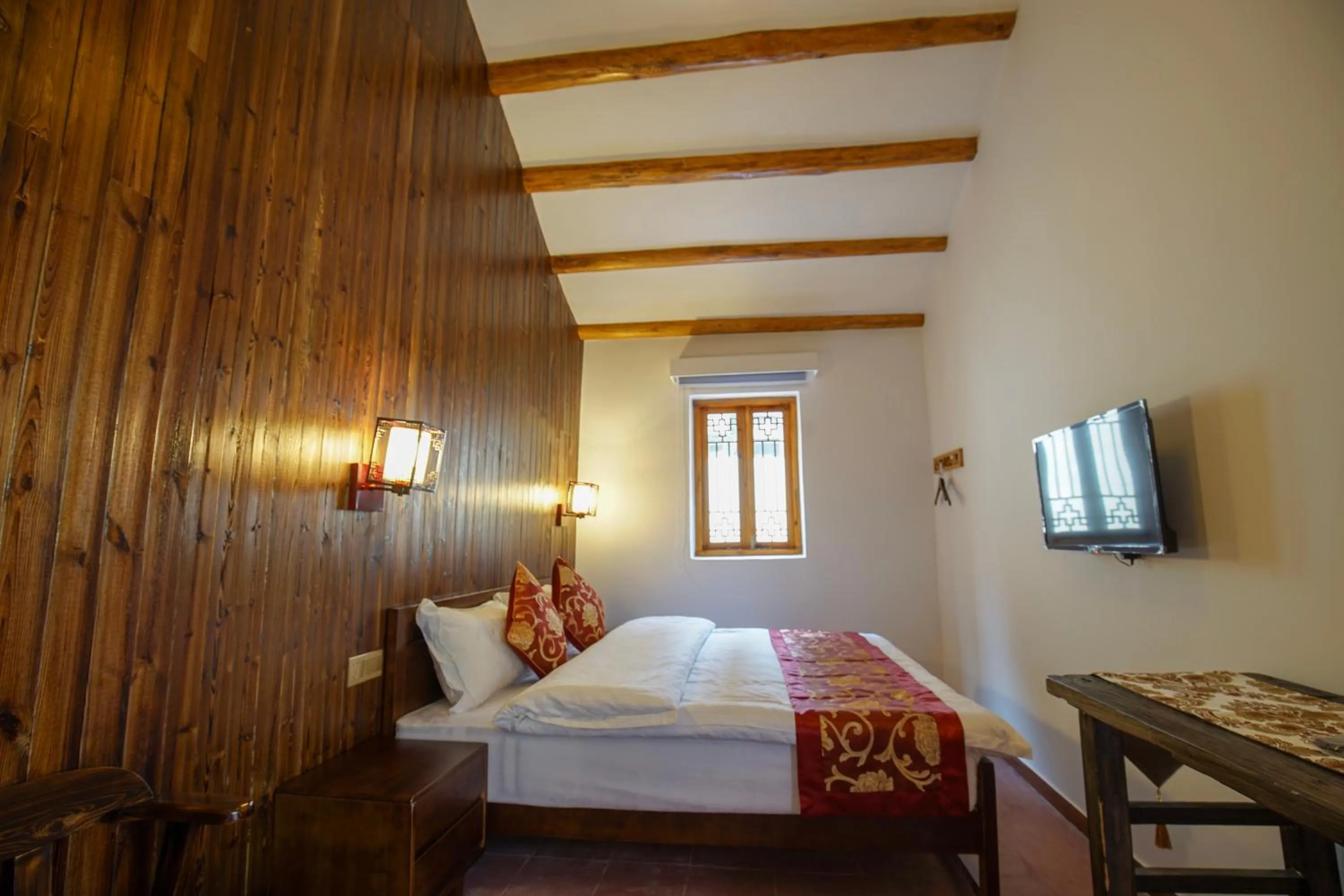 Photo of the whole room, Bed in Chaozhou Hello Inn