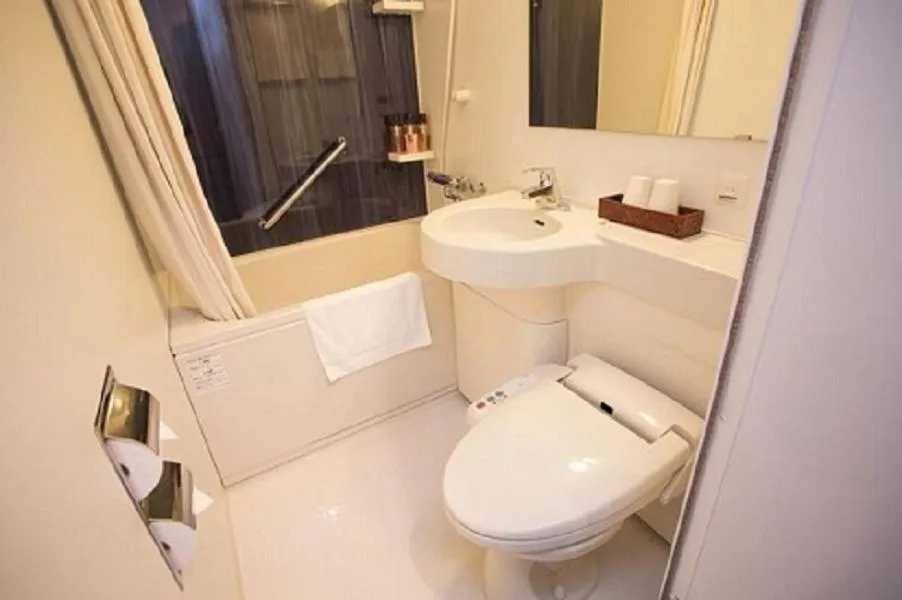 Shinsaibashi Grand Hotel Osaka