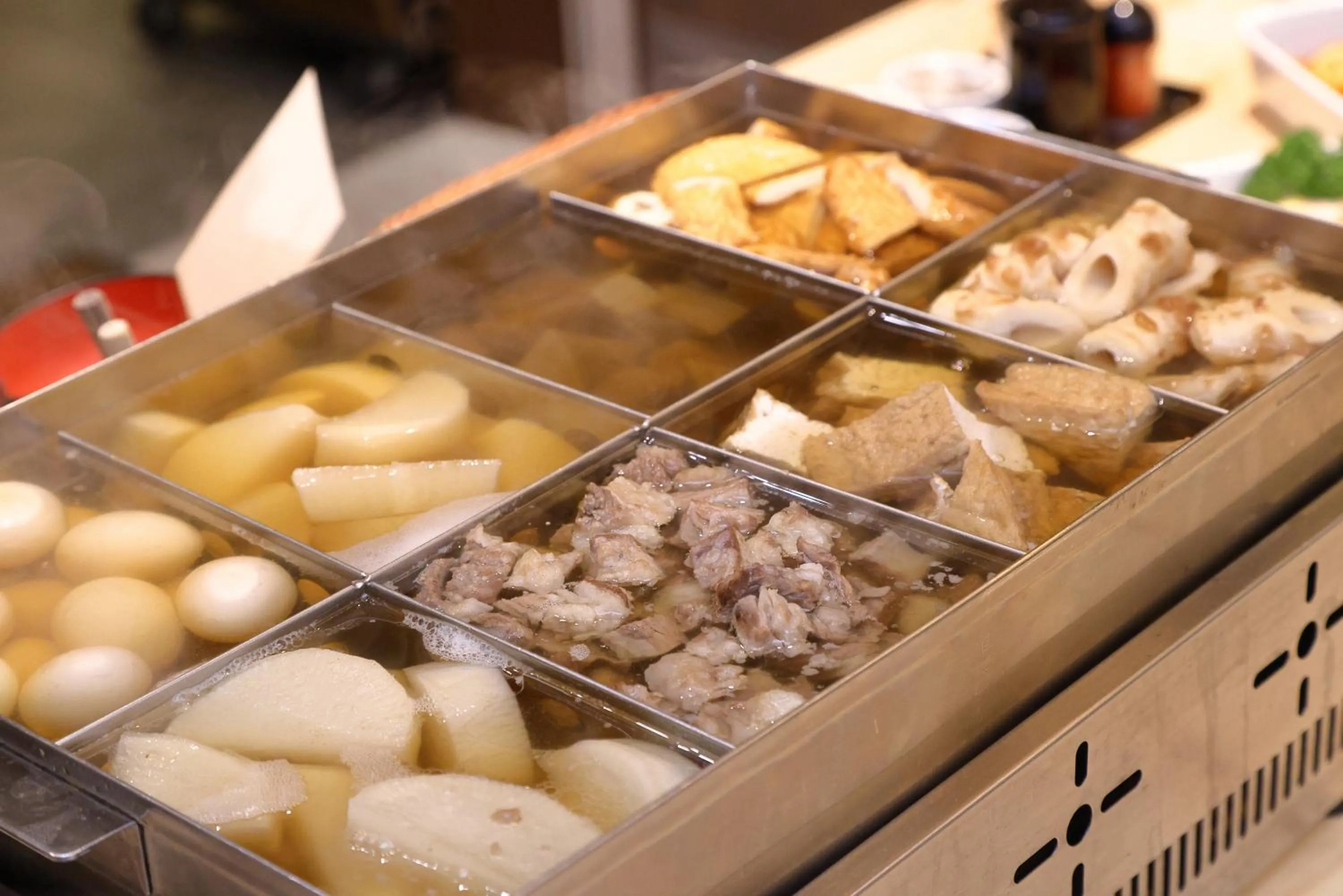 Restaurant/places to eat in Shinsaibashi Grand Hotel Osaka